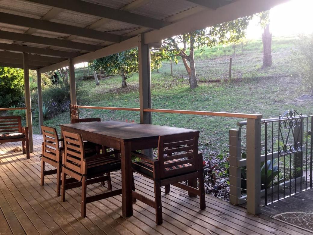 Green Hill Cottage, Heart of Noosa Hinterland