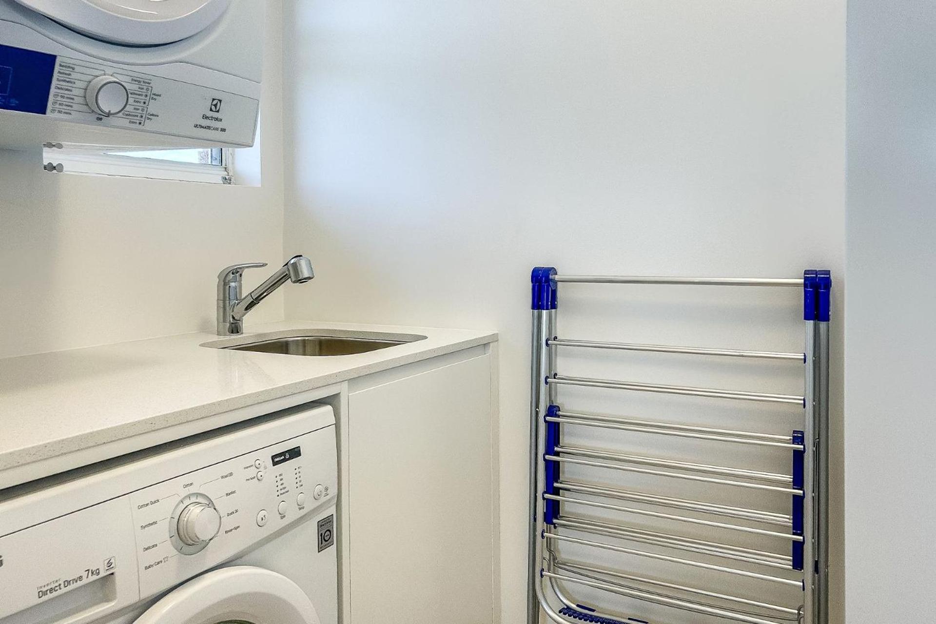 Albacore 7 Waterfront Unit