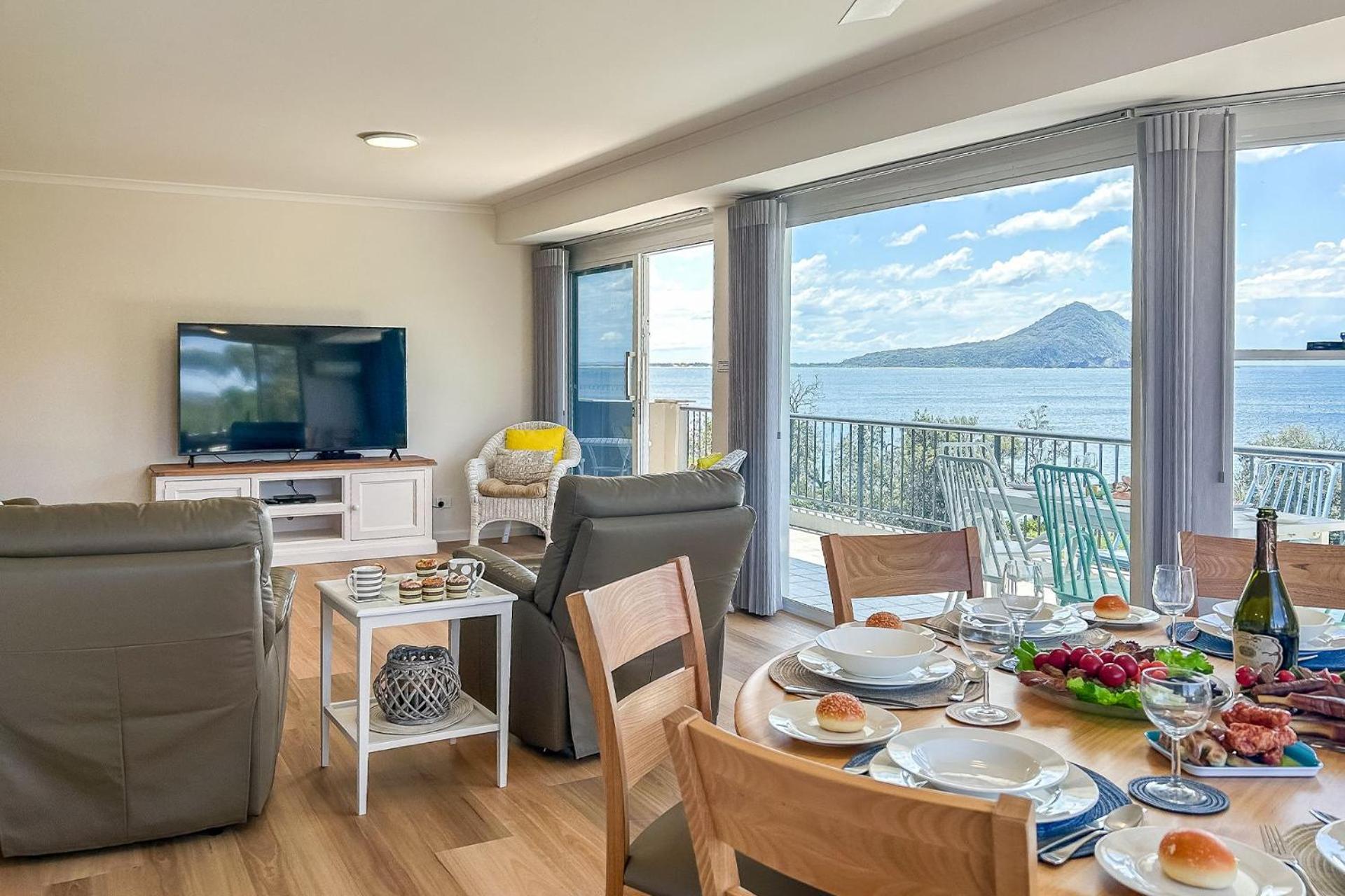 Albacore 7 Waterfront Unit