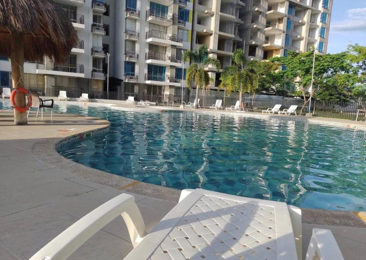 Espectacular apartamento en Condominio con BBQ