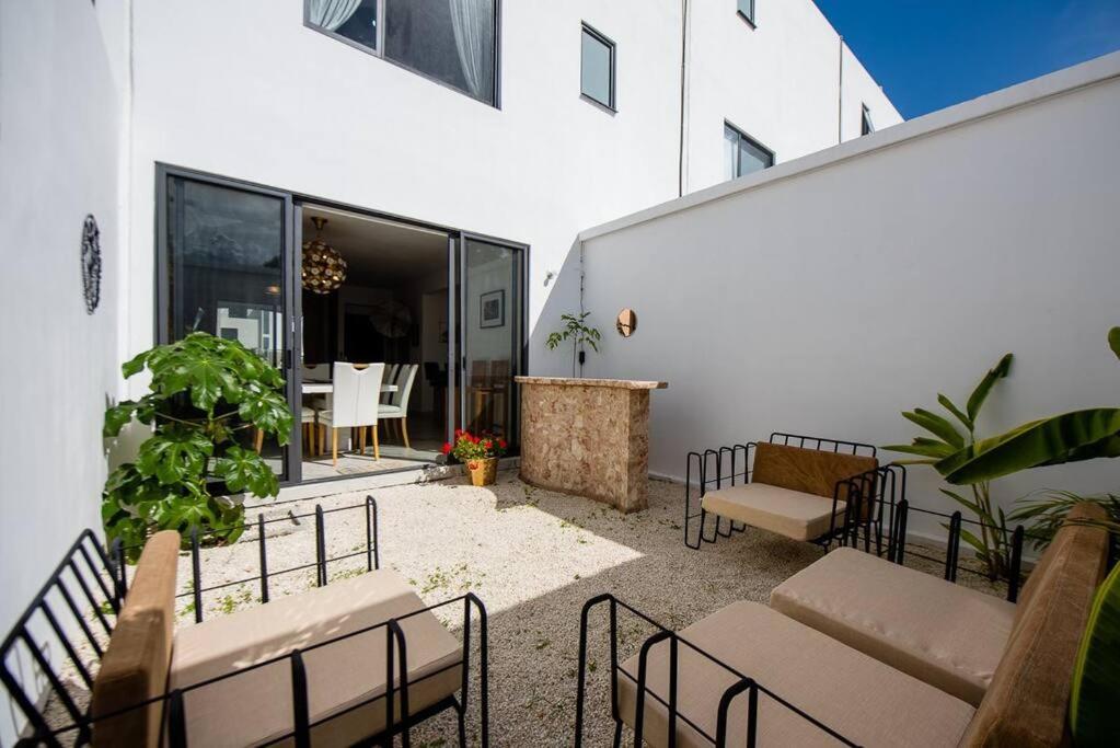 Modern design new 3 Bed 2.5 Bath Condo in Playa del Carmen view 2