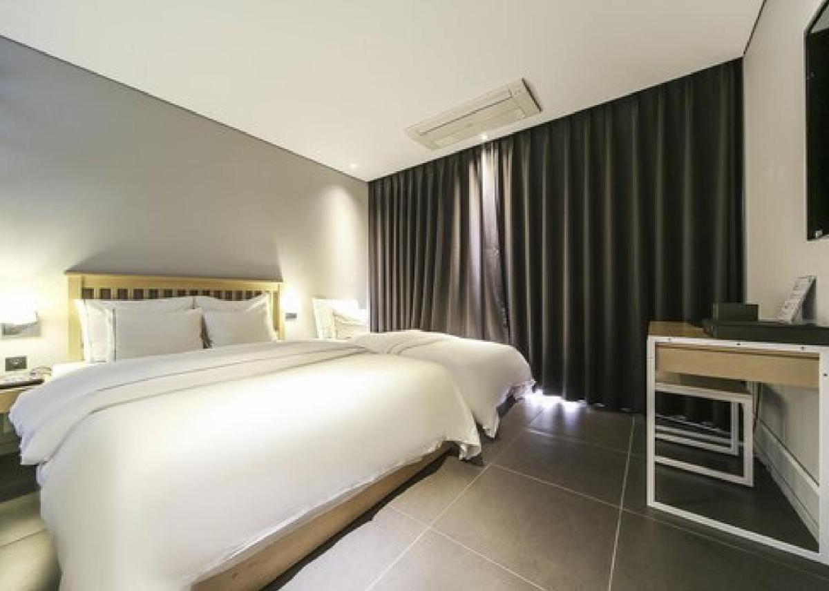 Hotel The Designers Jongno 32