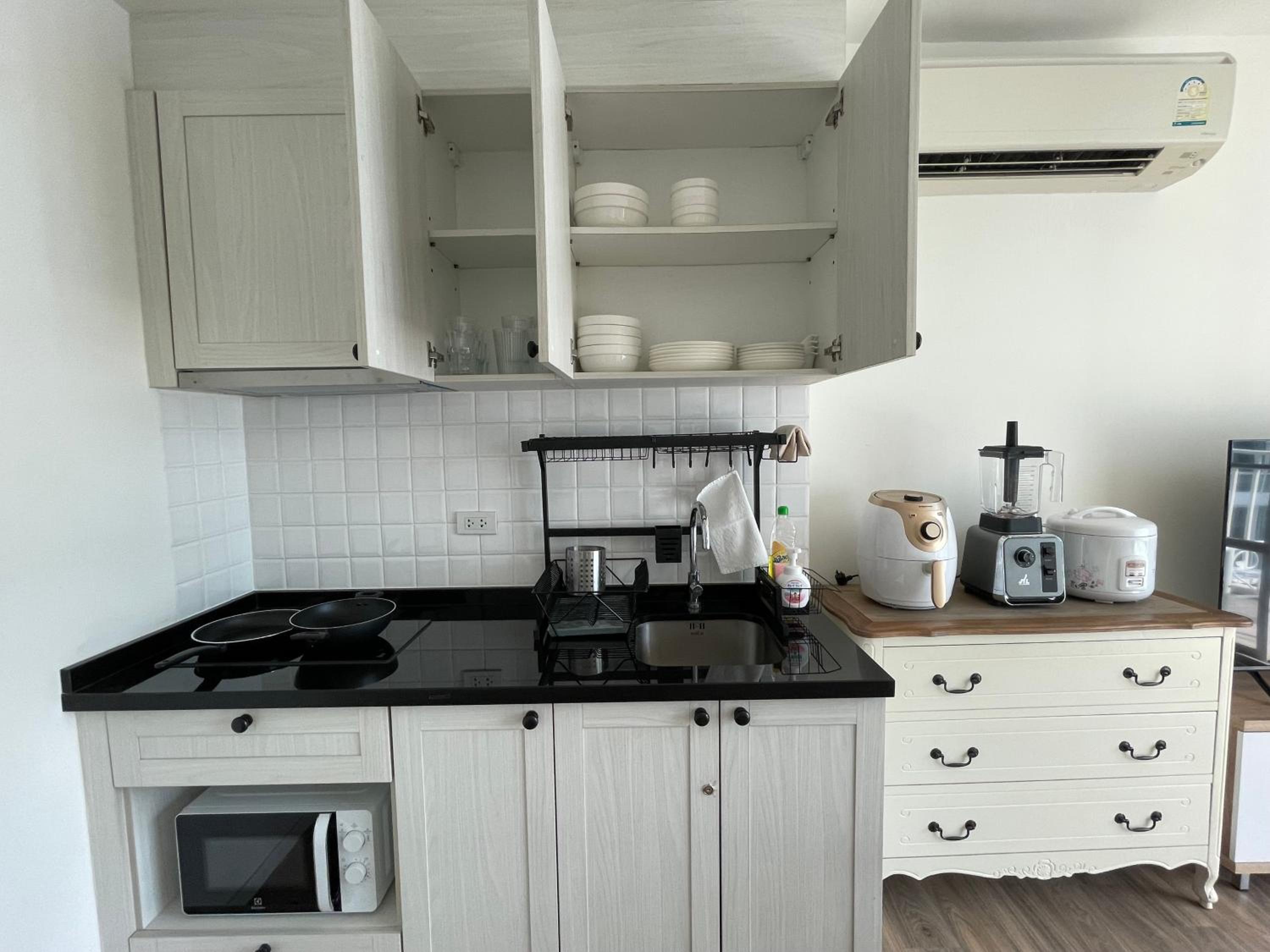 Summer Huahin Condo 506,MountainView,Near Beach&Cicada, Beautiful Pool