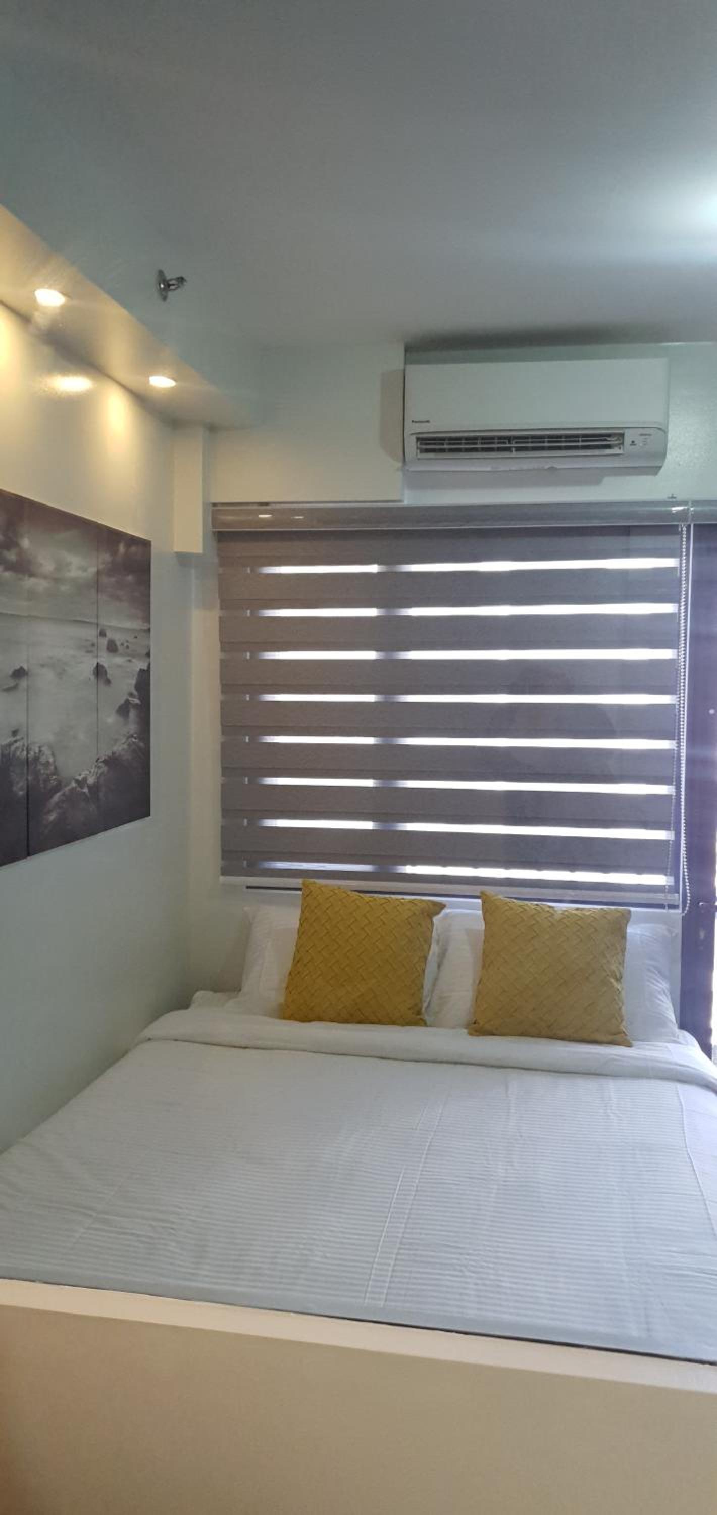 Shore 2 residences condominium view 5