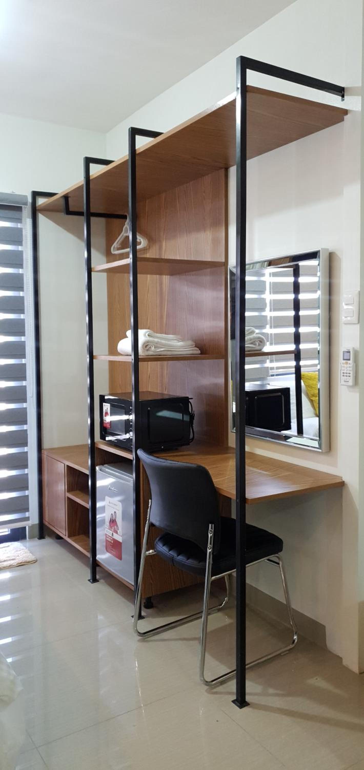 Shore 2 residences condominium view 3