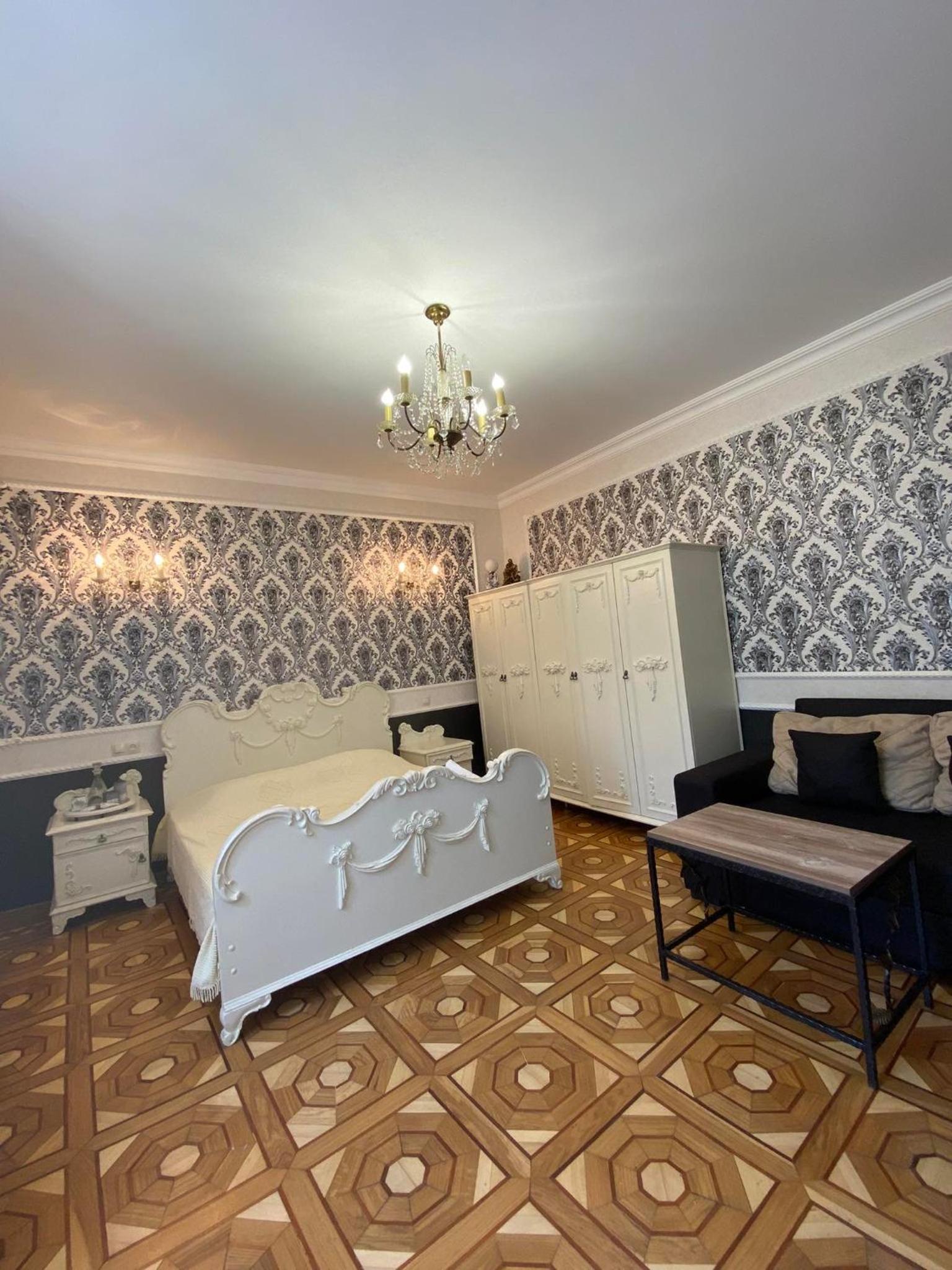 House 8 in the Old Tbilisi view 5