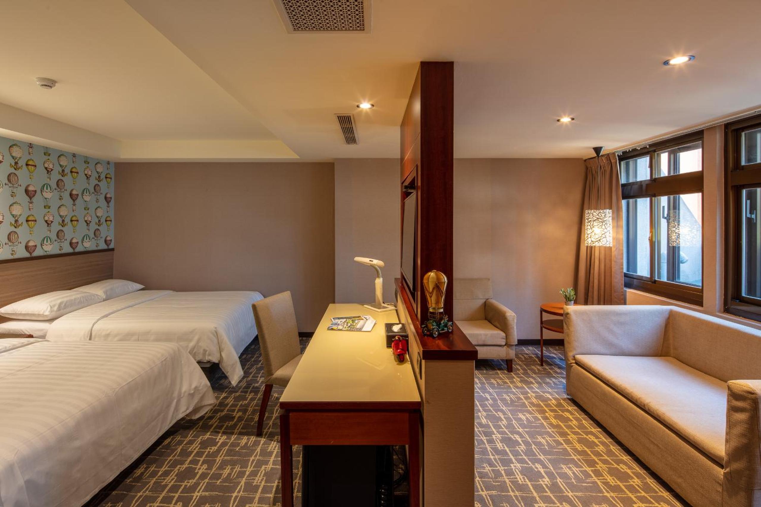 Rich & Free Hotel - Kaifeng 富逸旅趣-北車開封館