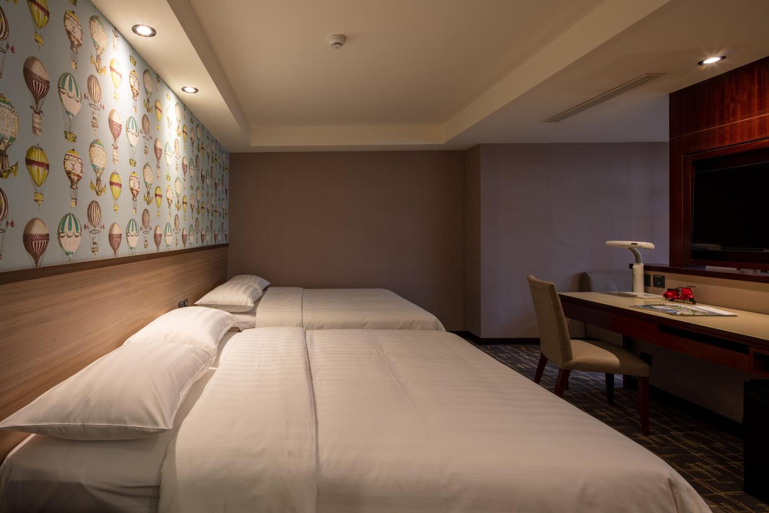 Rich & Free Hotel - Kaifeng 富逸旅趣-北車開封館
