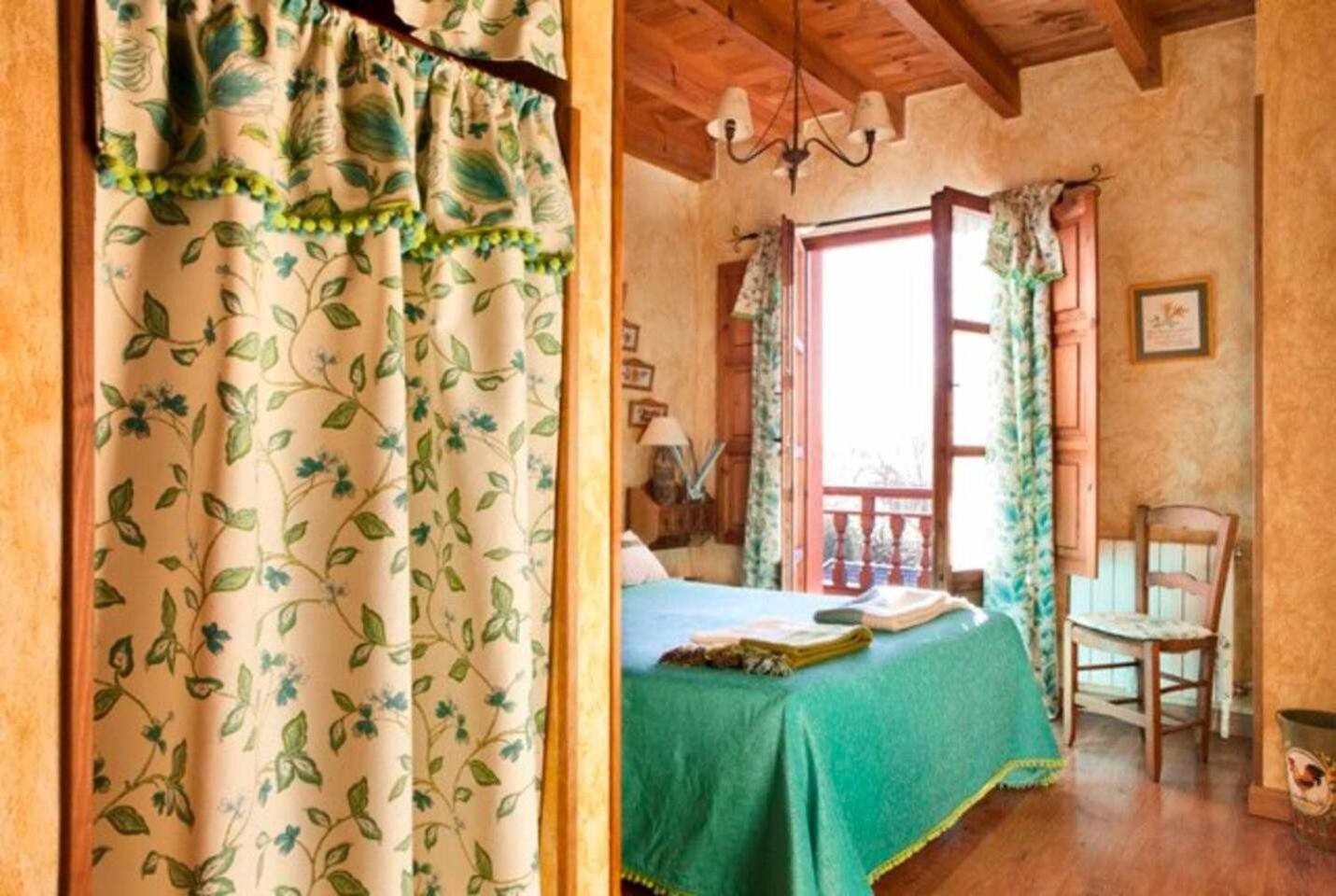 El Pedrueco turismo rural