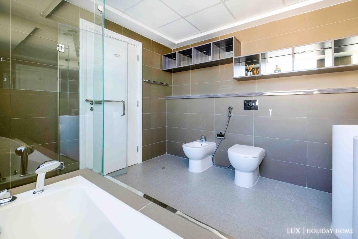 LUX - The JBR Dubai Eye Suite