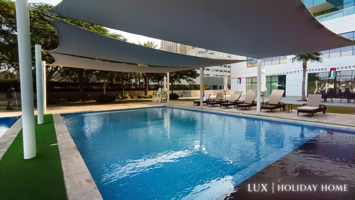 LUX - The JBR Dubai Eye Suite