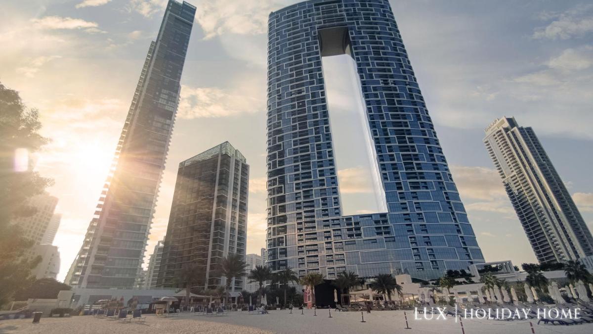 LUX - The JBR Dubai Eye Suite