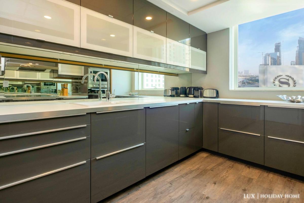 LUX - The JBR Dubai Eye Suite