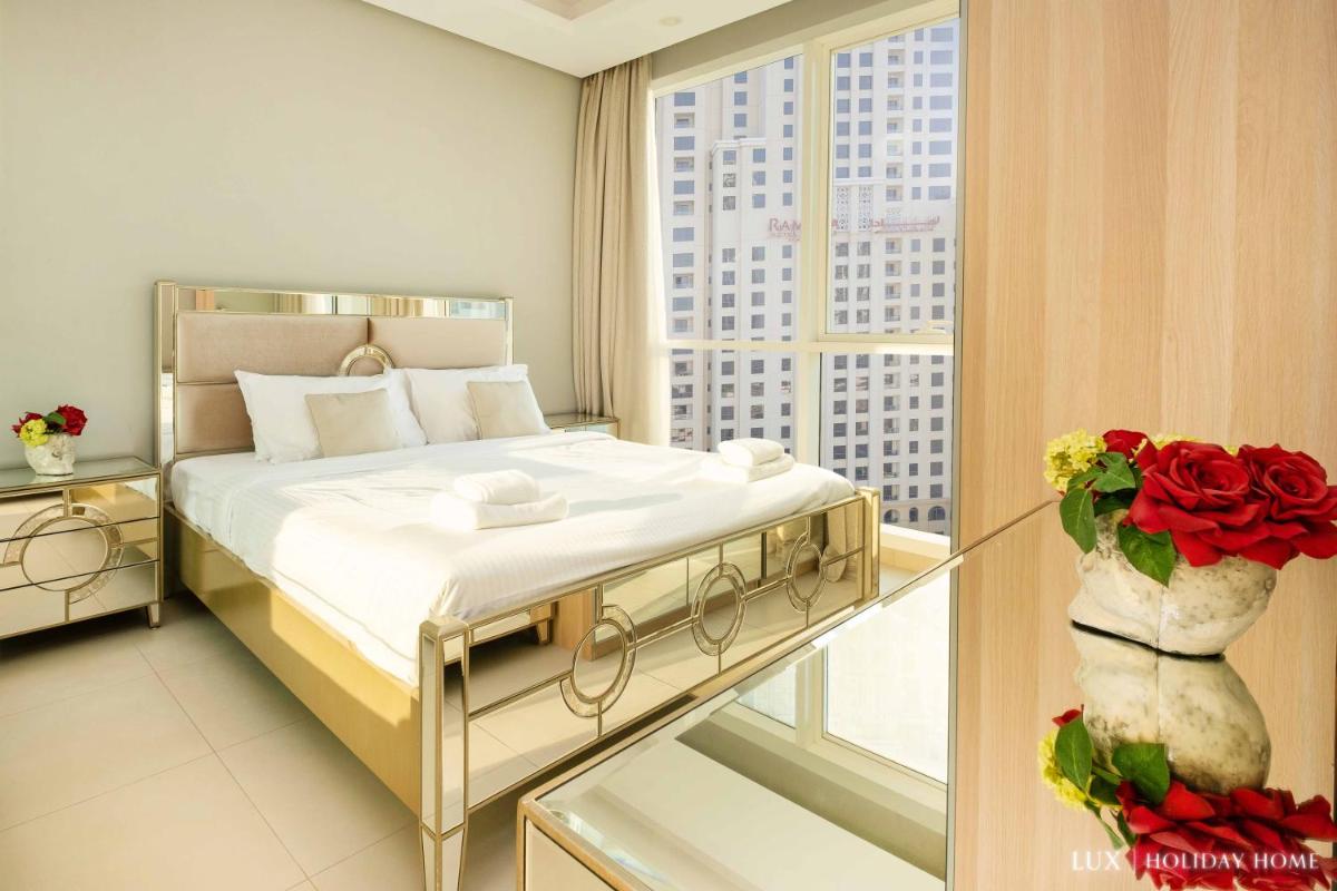LUX - The JBR Dubai Eye Suite