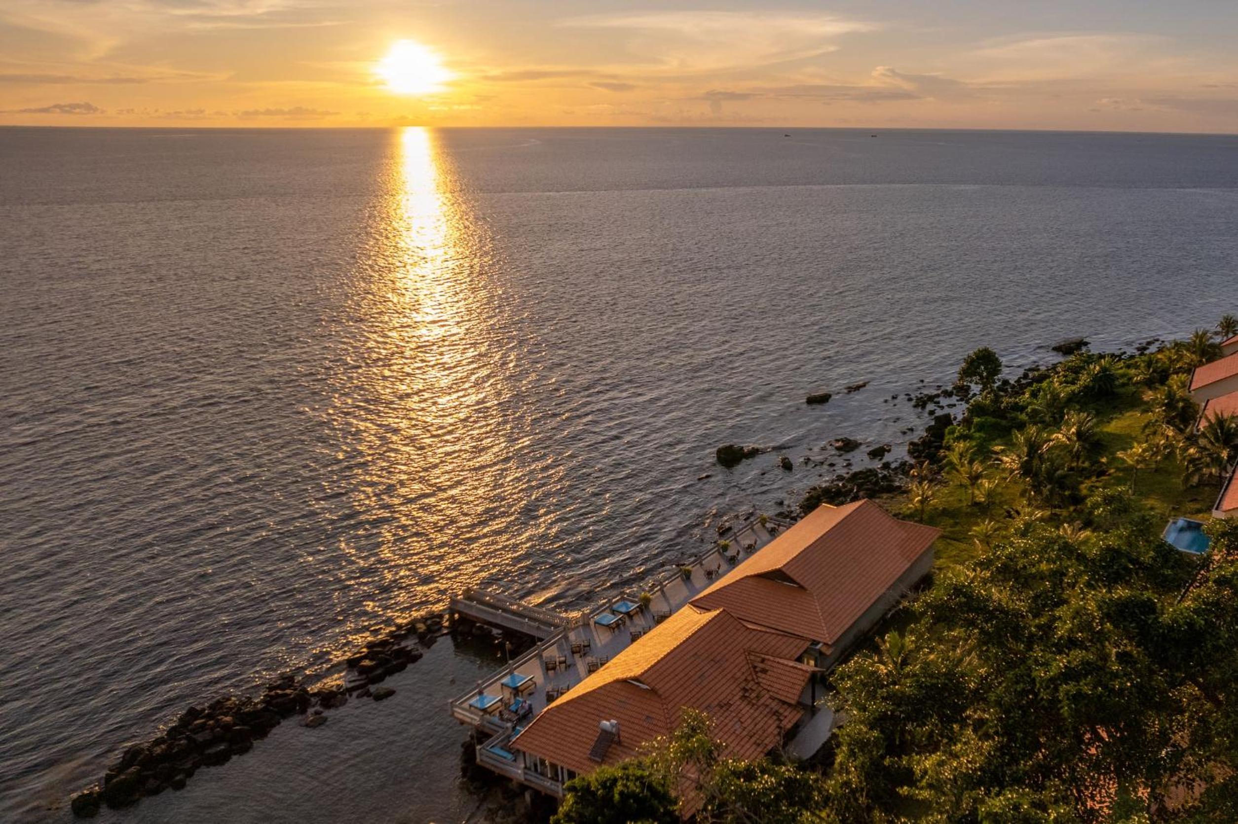 Sea Sense Resort