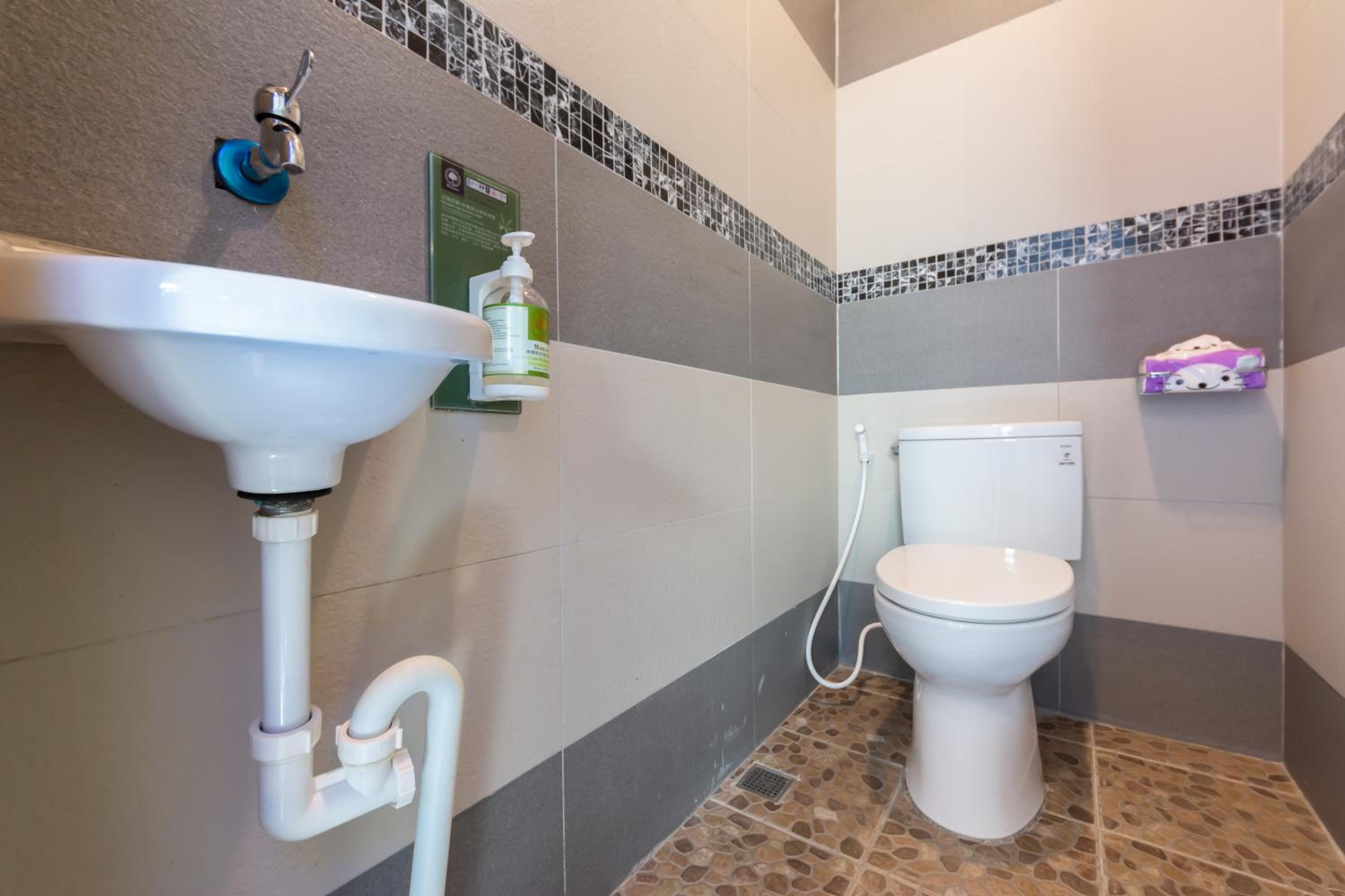 Rococo Homestay