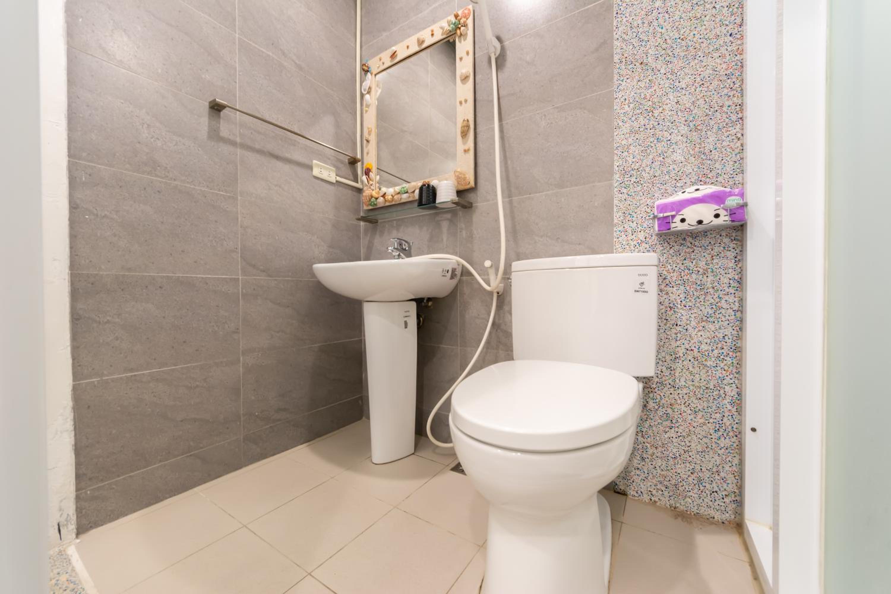 Rococo Homestay