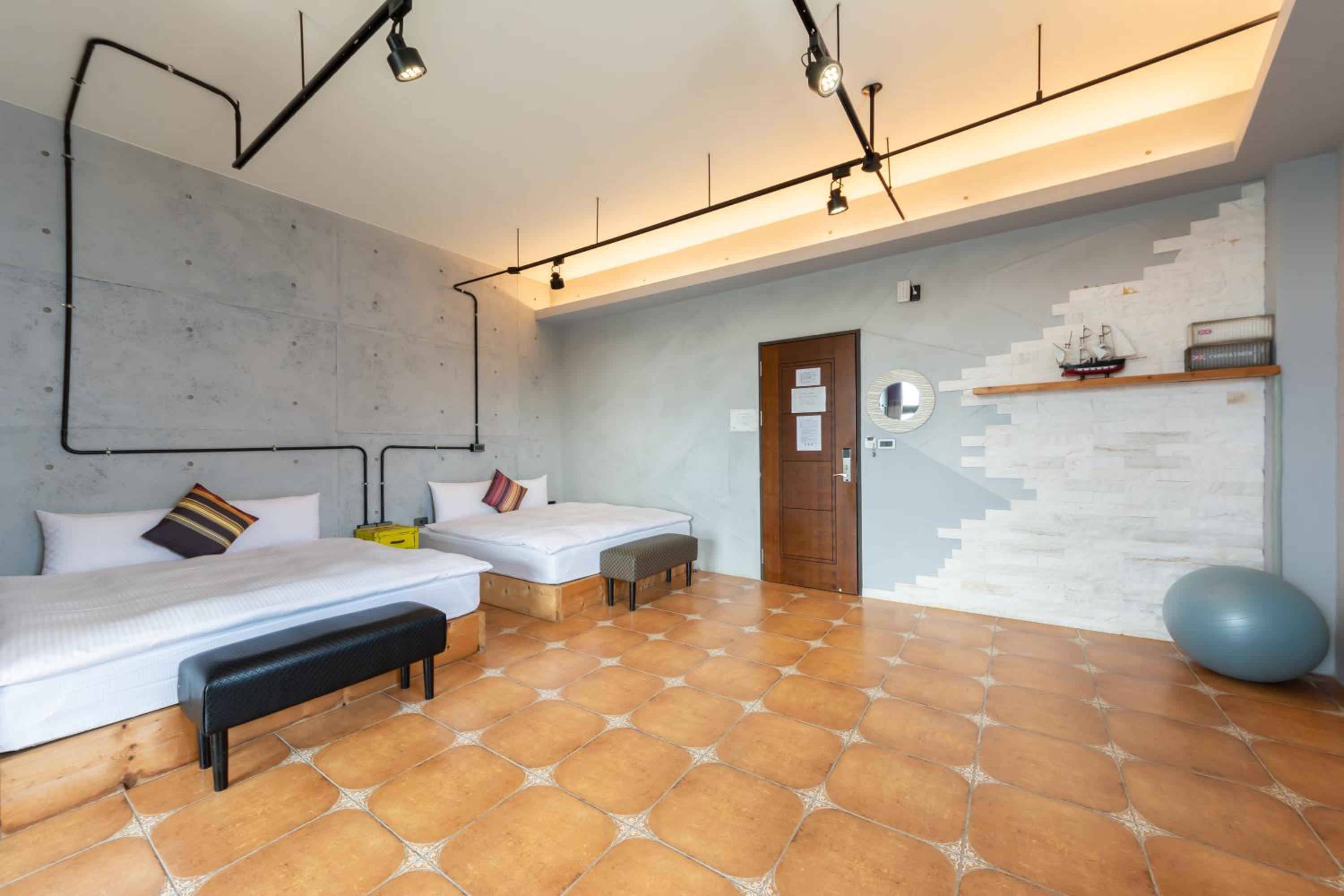 Rococo Homestay