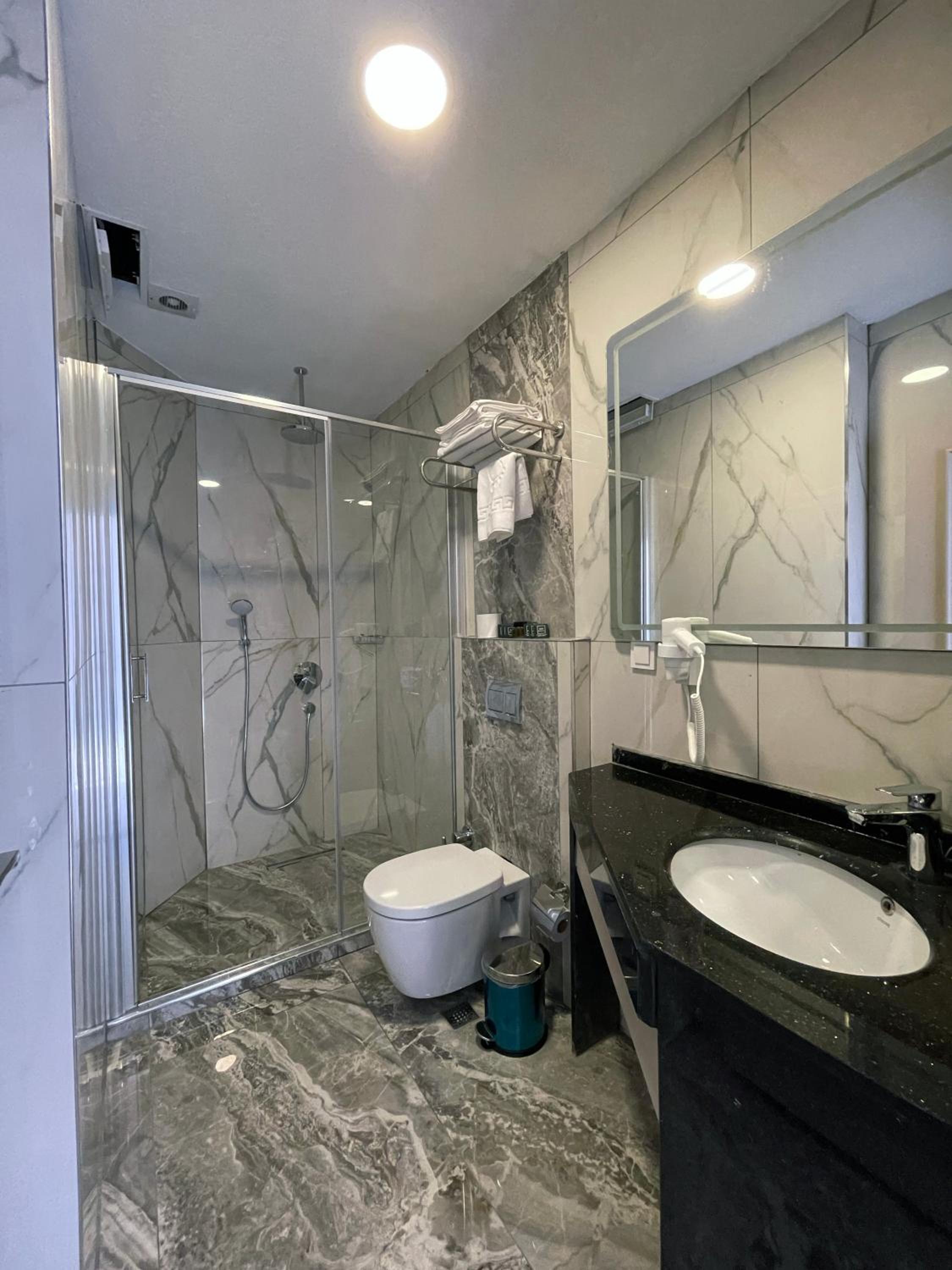 Martinenz Hotel - Image 52