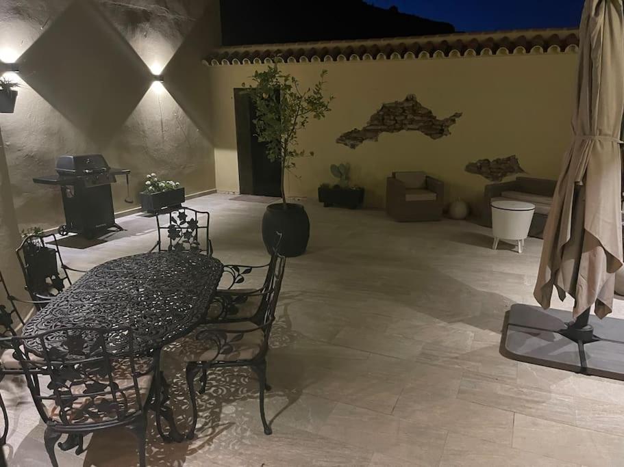 El Sentimiento Don Javier Apartment
