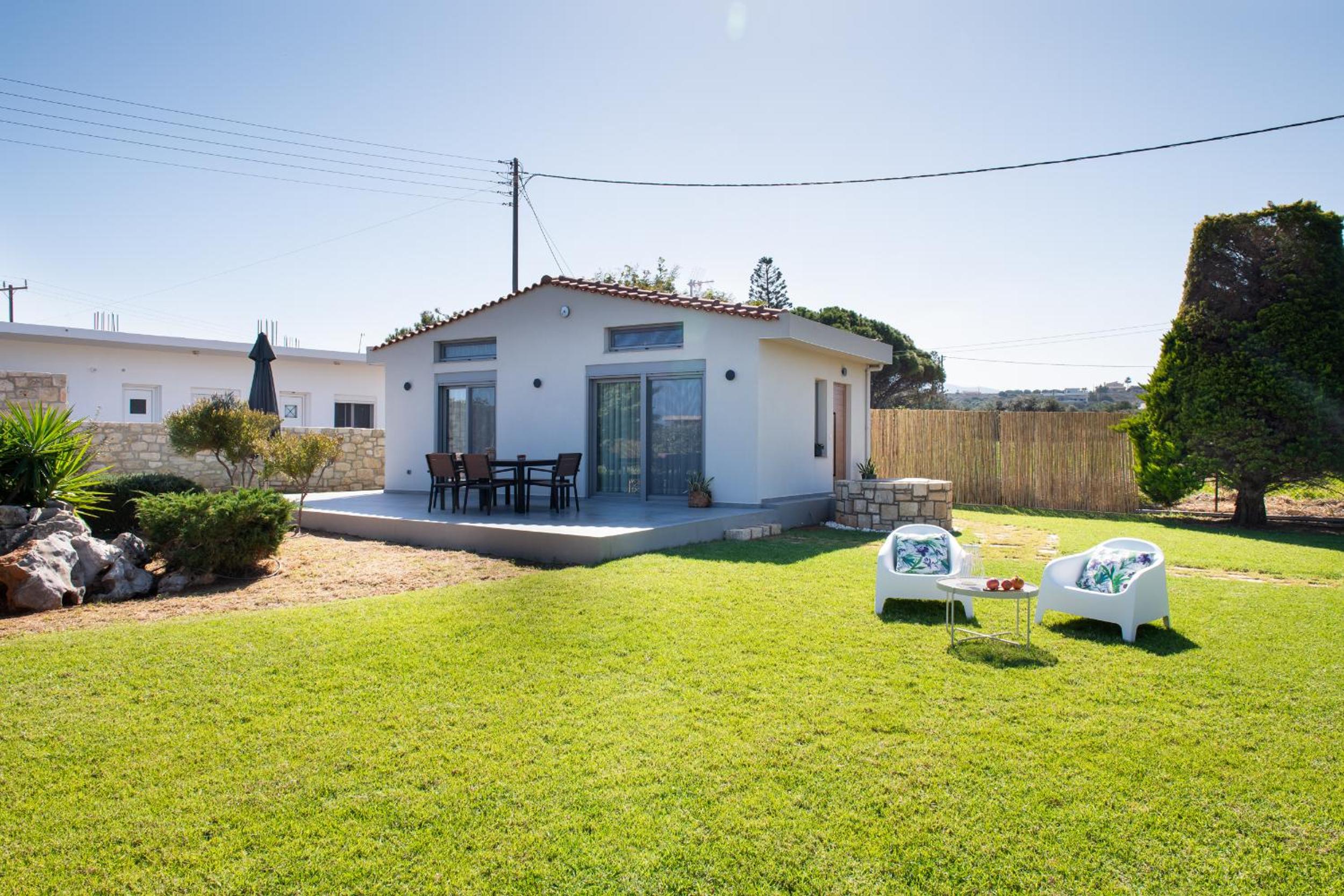 Theros Residence photo 2