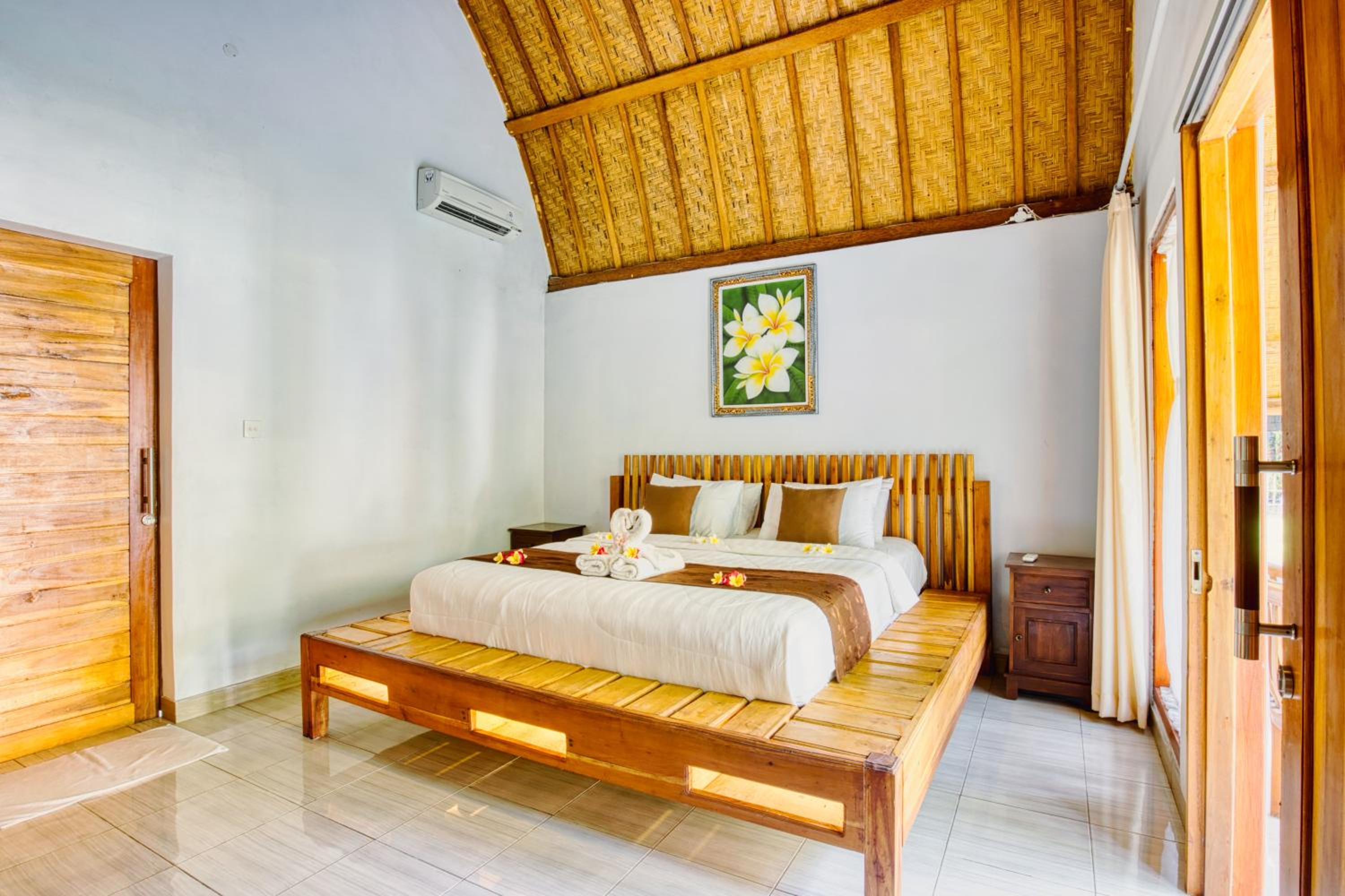 Komurd Lavender Bungalow