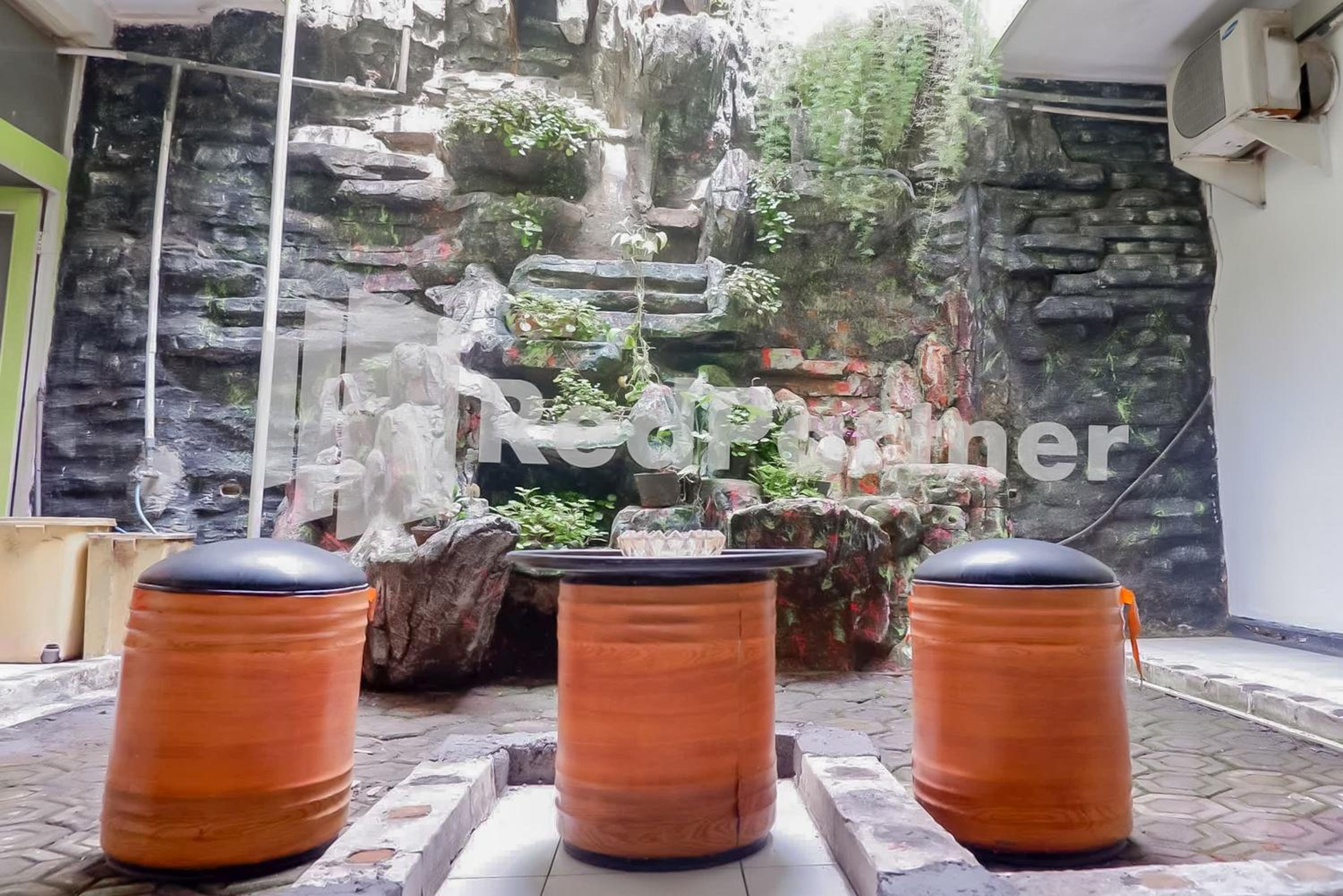 Graha Sartika Hotel RedPartner, 반둥 - 15