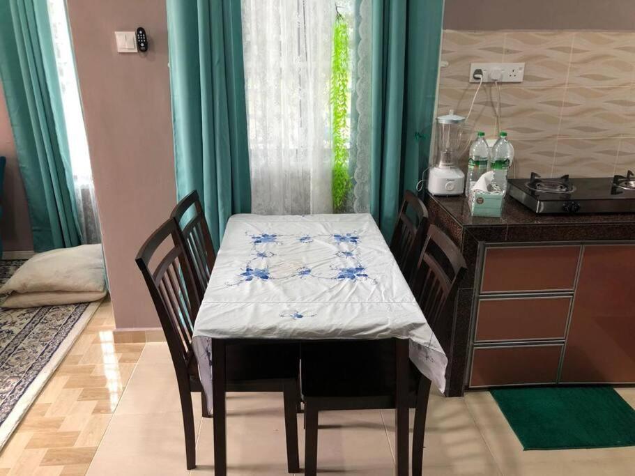 Whole house - 2 bedrooms for family with kids and Free Wifi photo 6