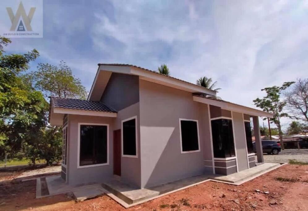 Whole house - 2 bedrooms for family with kids and Free Wifi