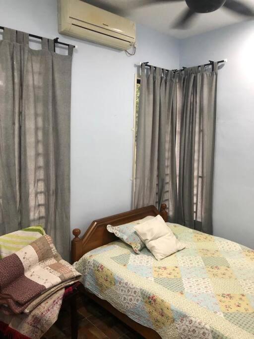 Whole house - 2 bedrooms for family with kids and Free Wifi photo 5