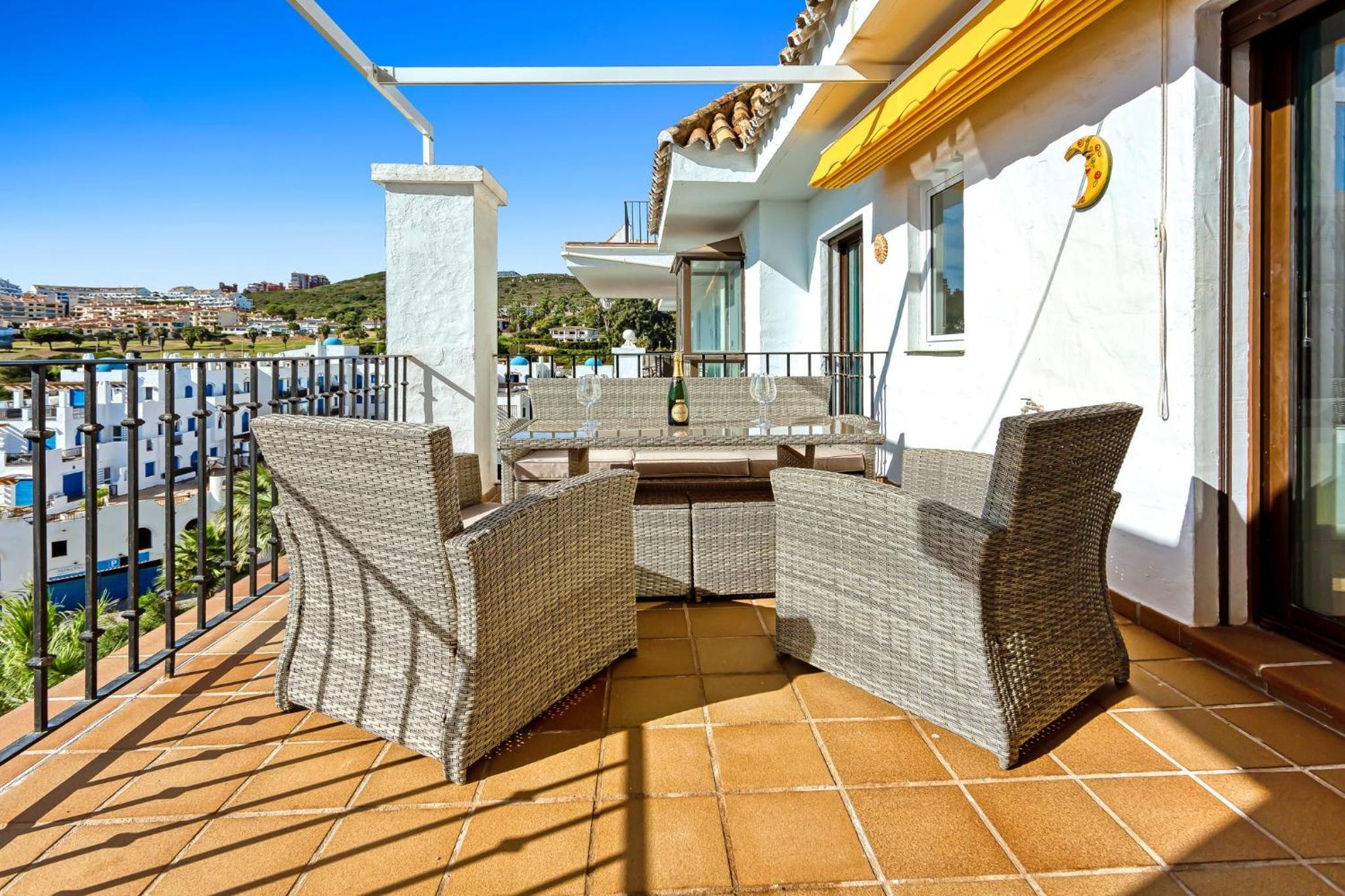 CasaBella Marina Duquesa