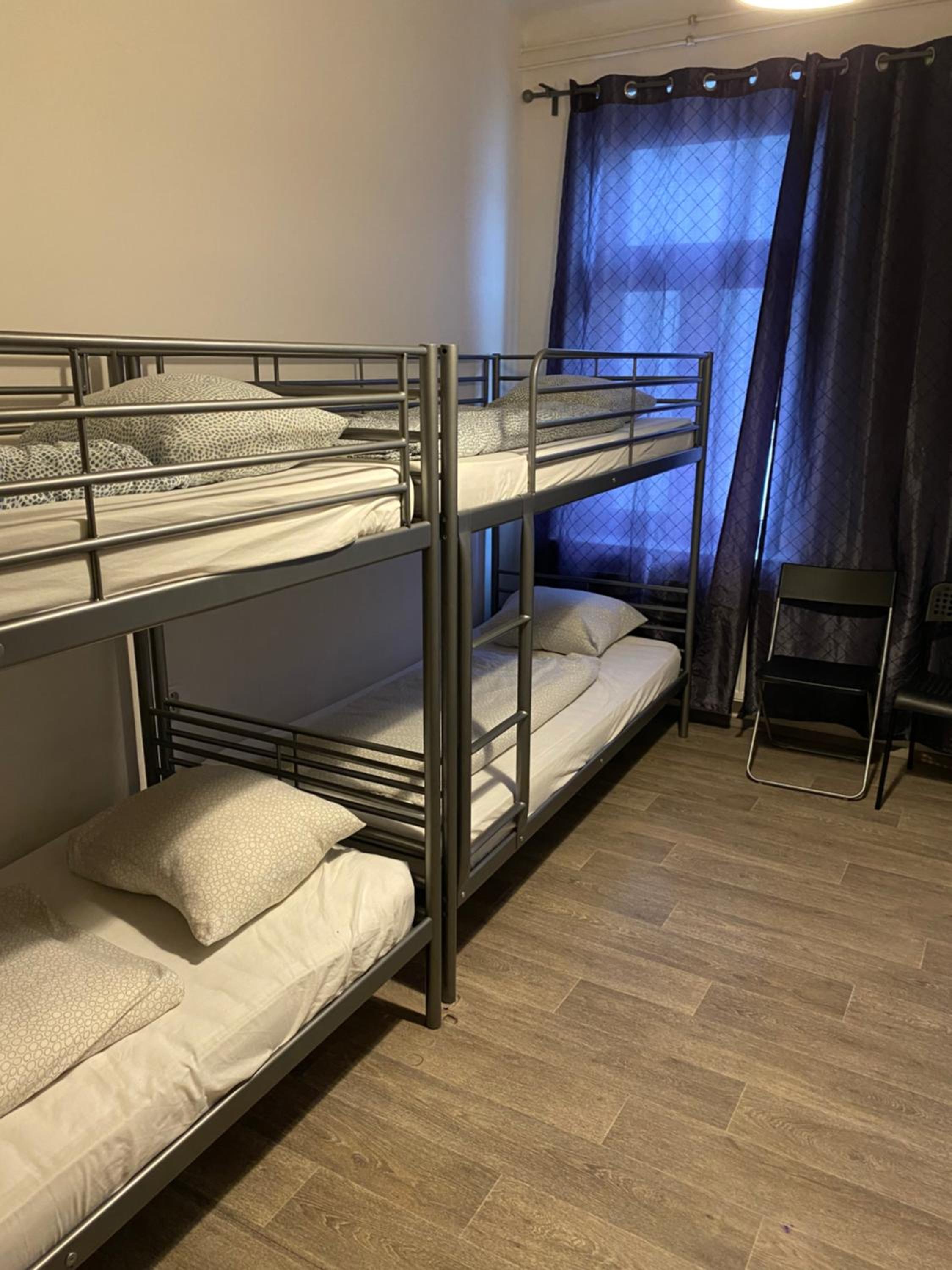 Easy Housing