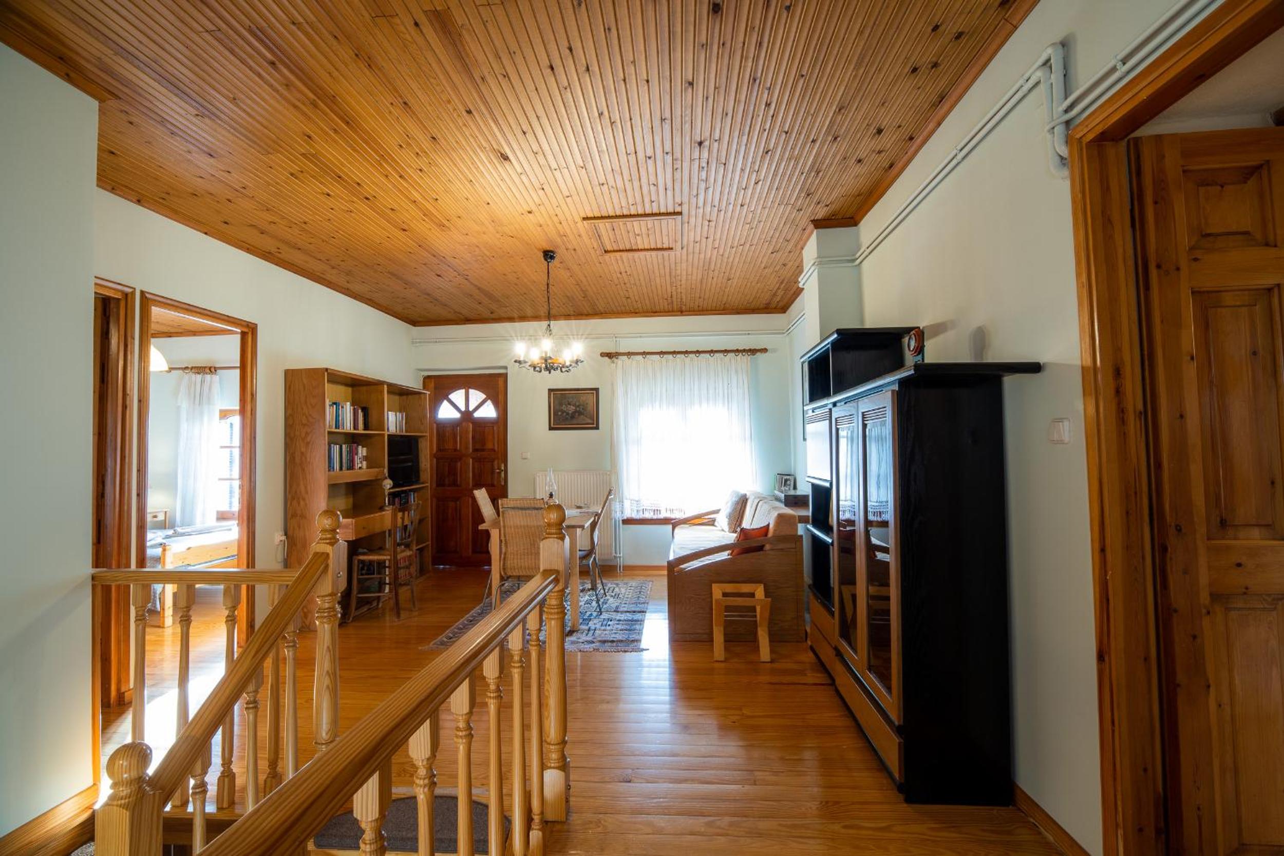 Photo 45