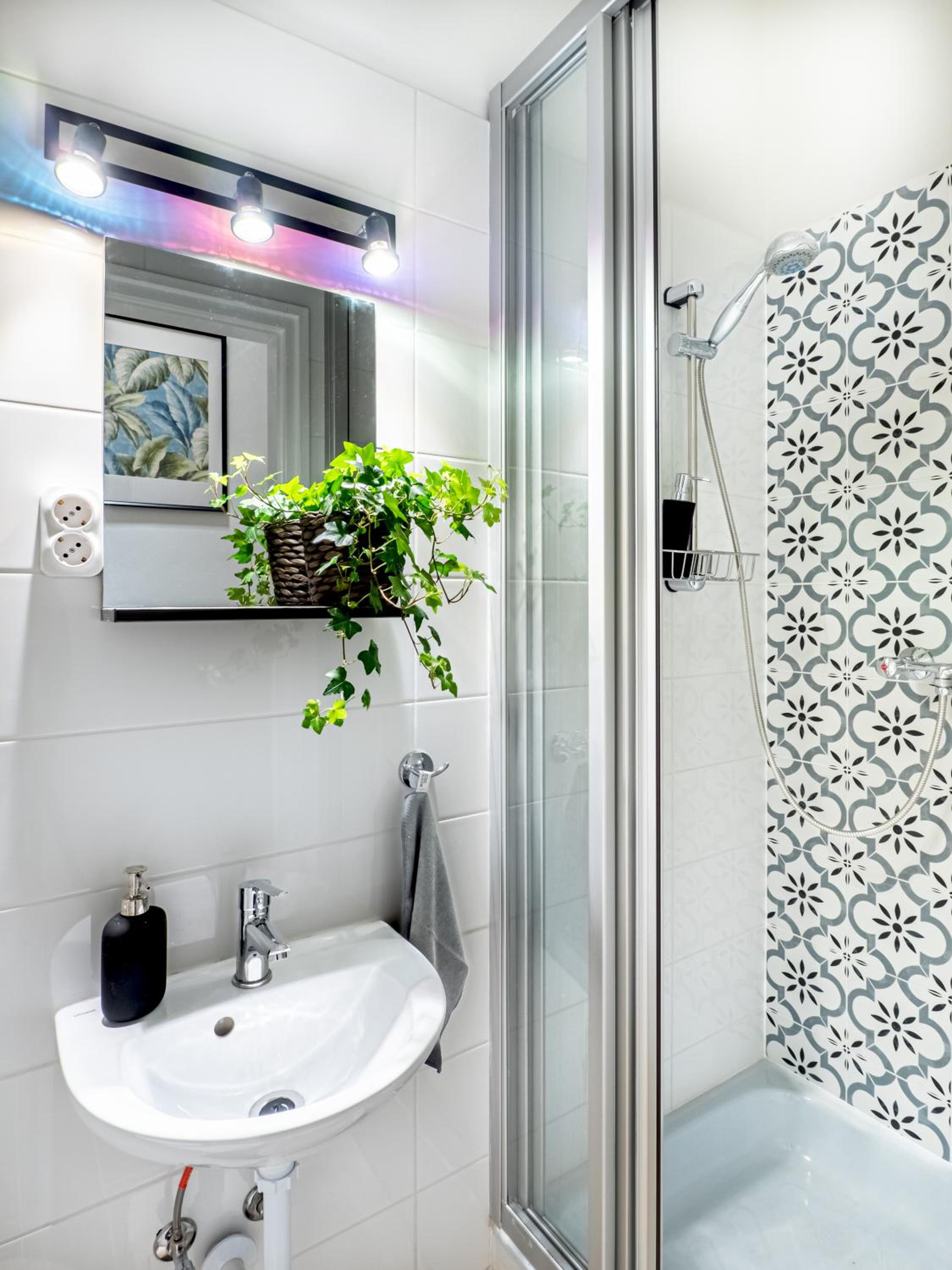 Gogol Studio Apartment view 3