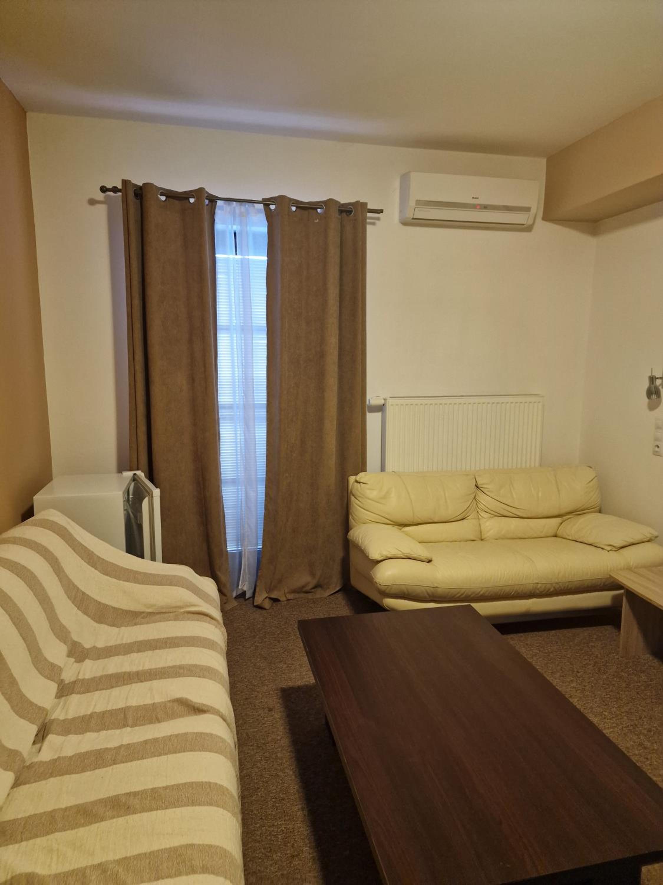 Pensión Toscana, casa de huéspedes en Nitra — hotel room