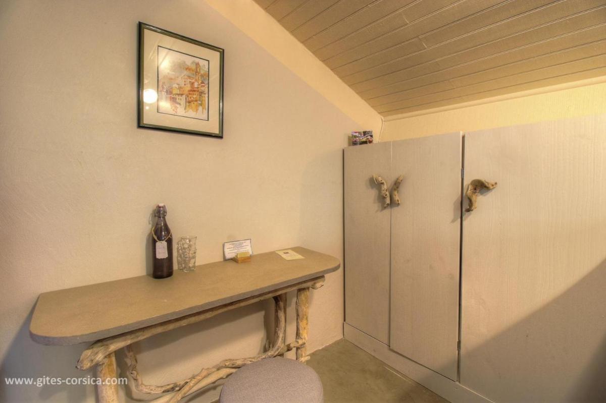 Chambre d'hôtes couvent d'Alando view 3