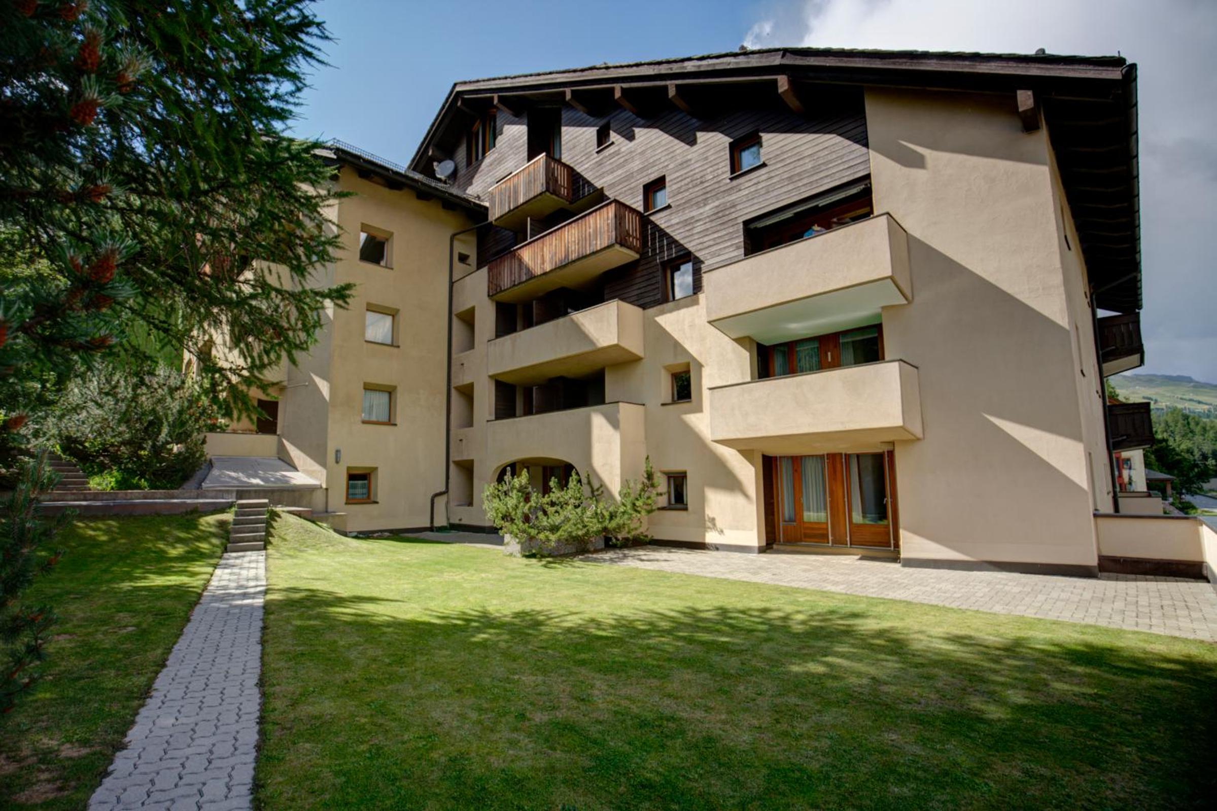 Photo 19
