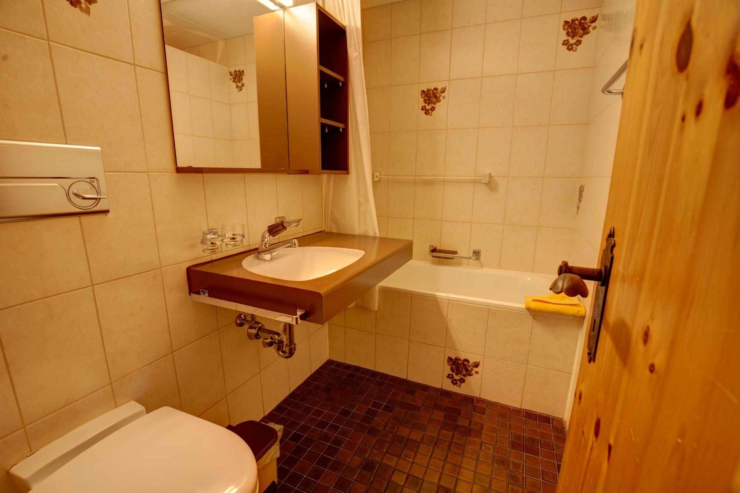 Chesa Munteratsch 2 1 2-Zimmerwohnung 202 Typ G