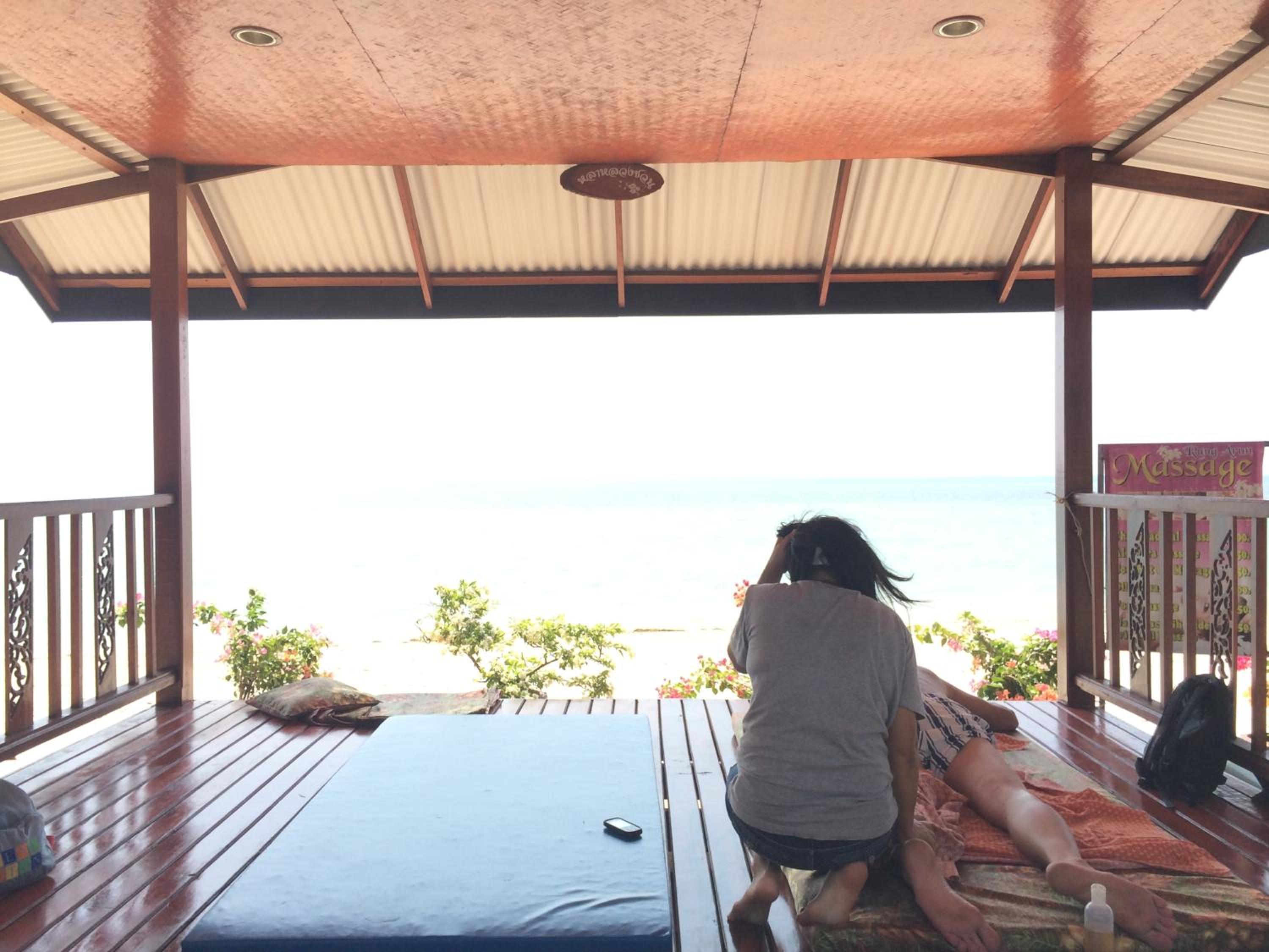 Rung Arun Resort