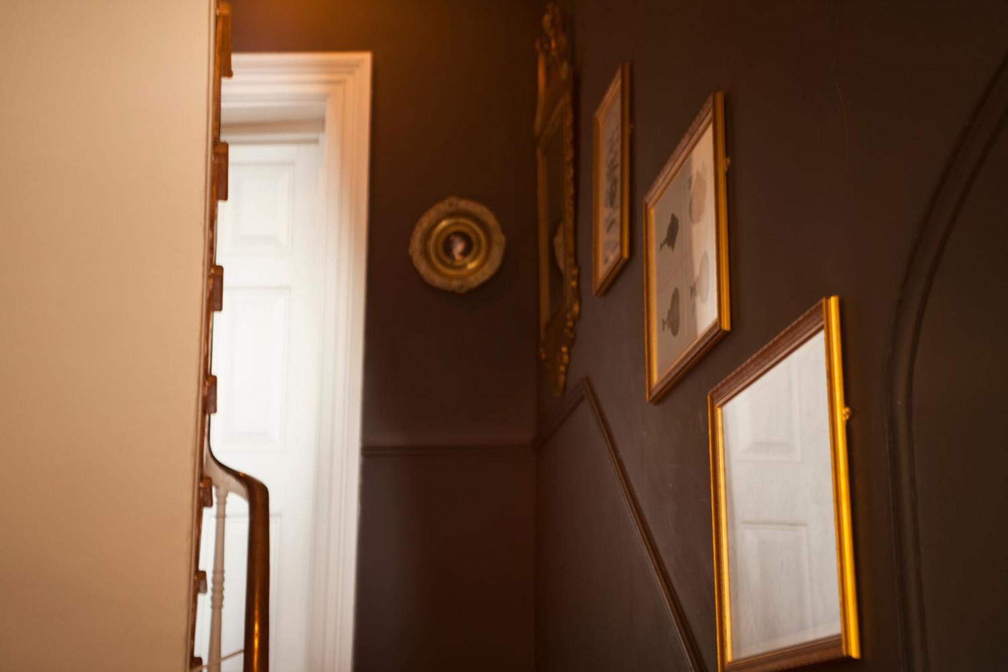 The Historical Harcourt Suites