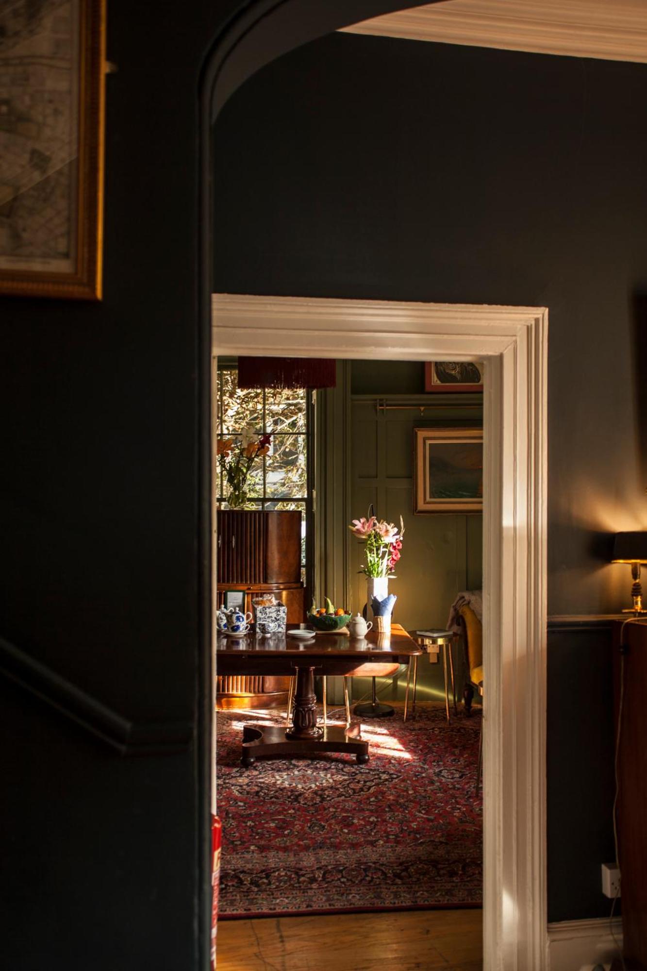 The Historical Harcourt Suites