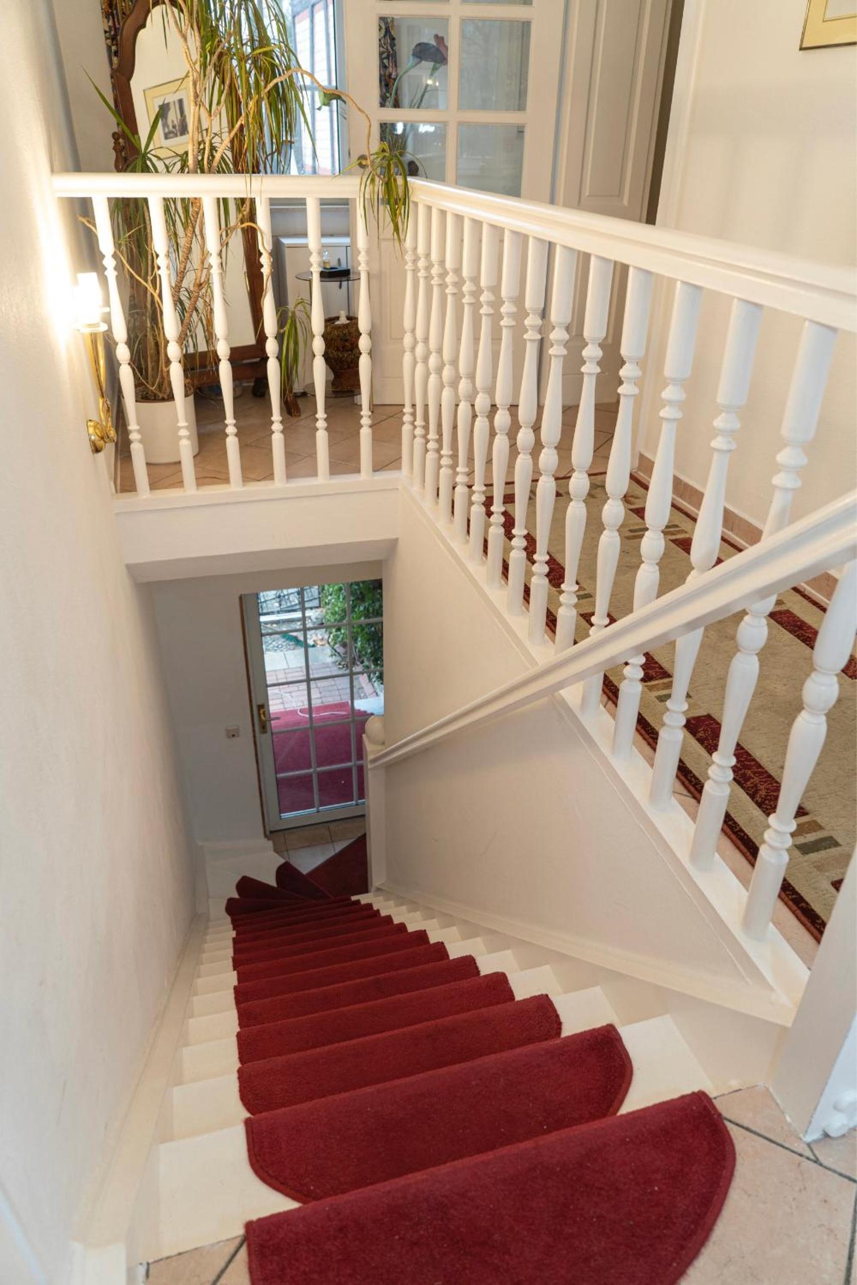 Berlin Vacations - Hotel Petit Wannsee - Property Image 3