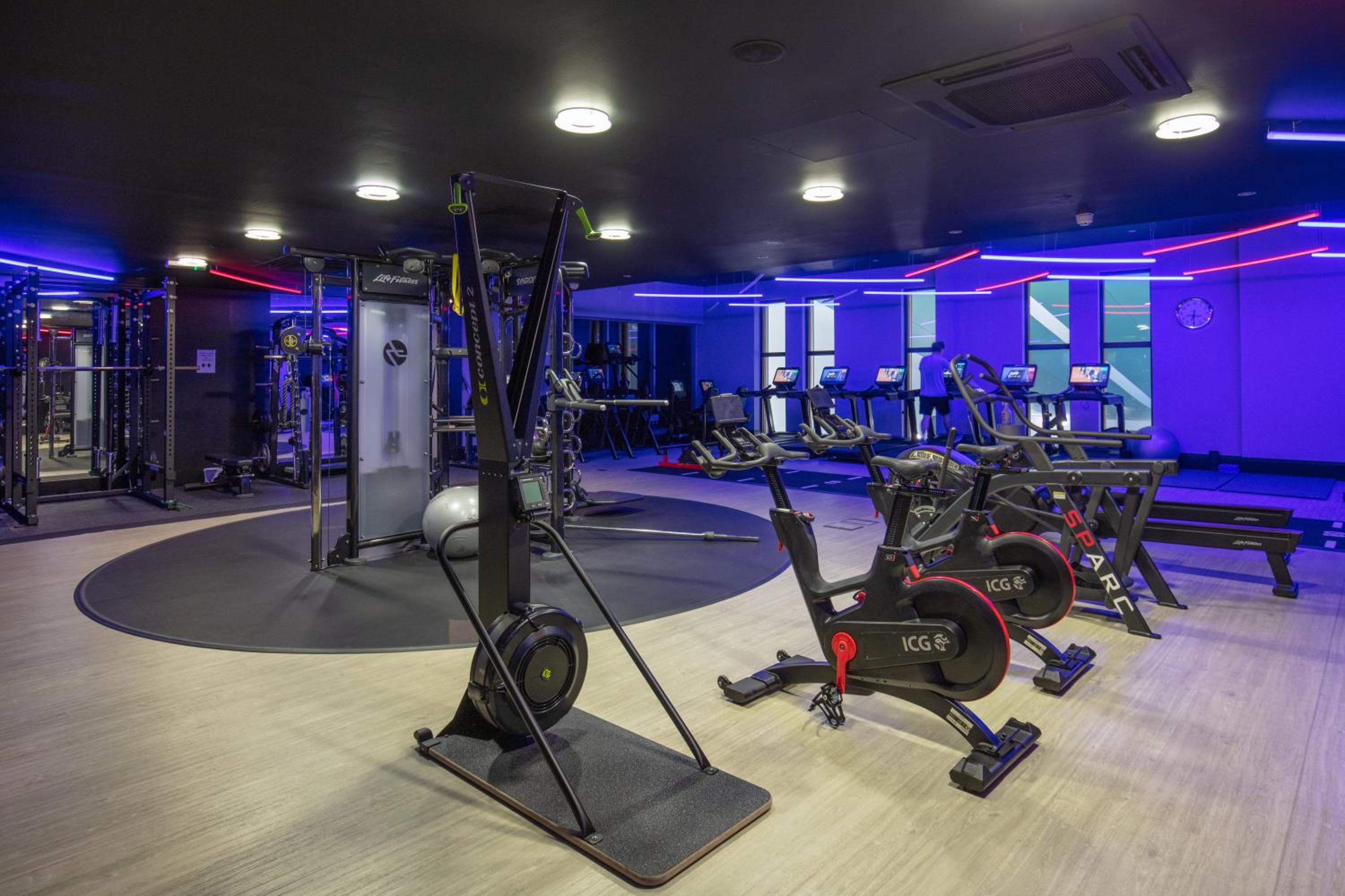 Crewe Vacations - Crewe Hall Hotel  Spa - Cheshire - Property Image 52