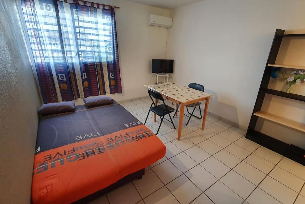 972D6 - Kaymit - Studio 20m2 view 3