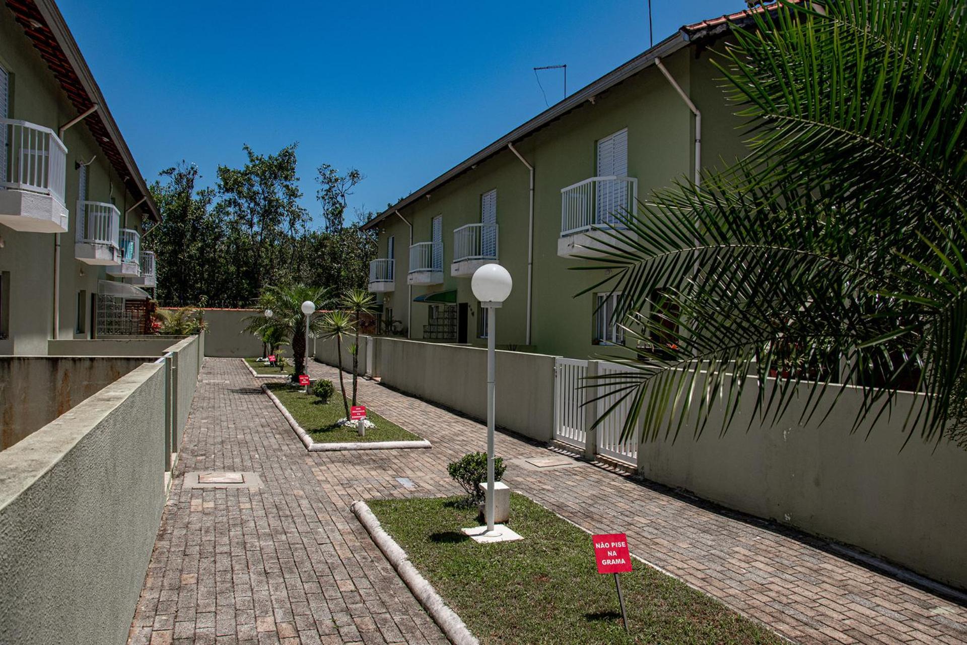Casa c ótima localização e churrasq em Mongaguá SP