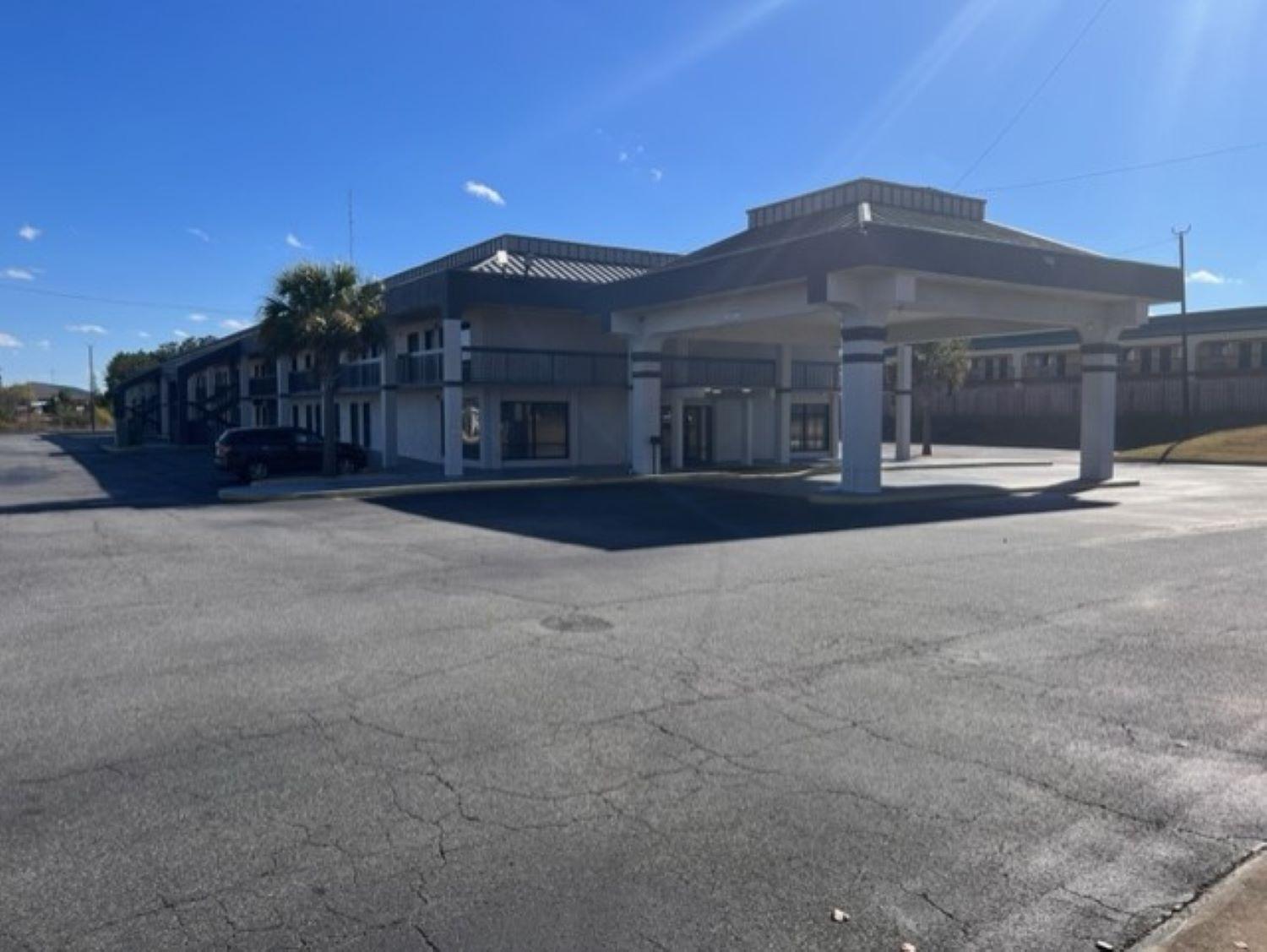 Clarion Pointe view 4