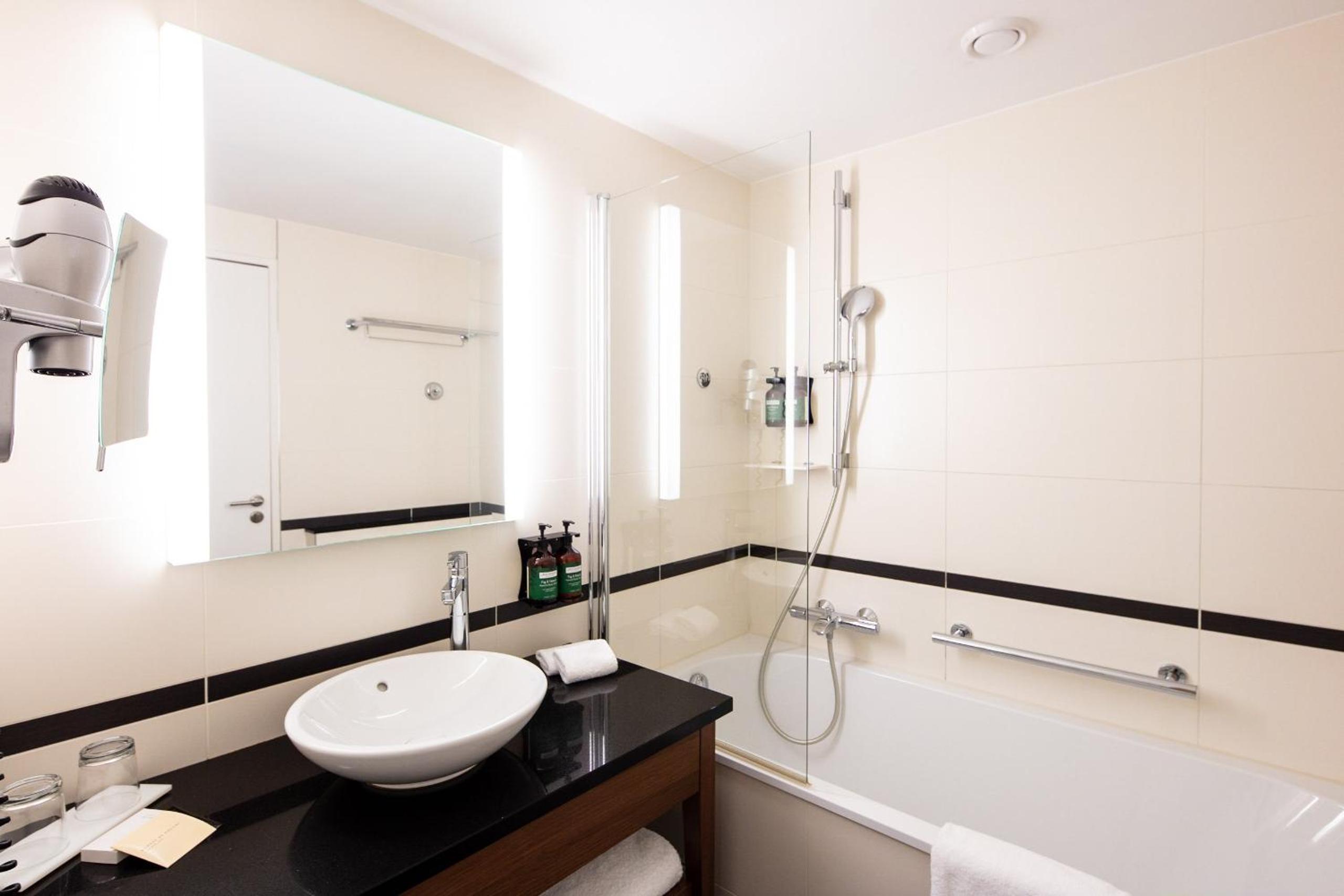Montpellier Vacations - Crowne Plaza Montpellier Corum, an IHG Hotel - Property Image 76