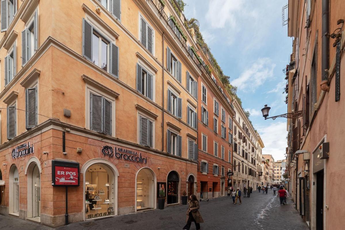 Frattina 2 - FromHometoRome