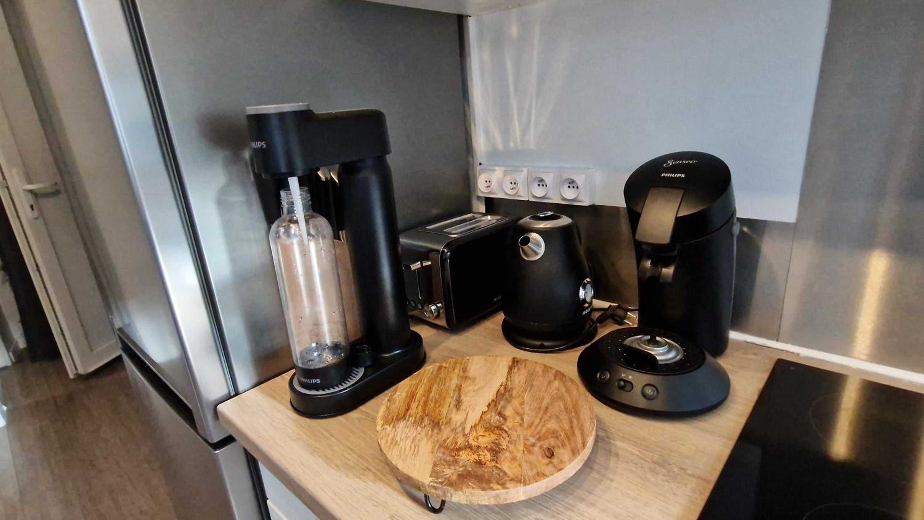Beau studio très calme, parking privée gratuit, Netflix, Wifi