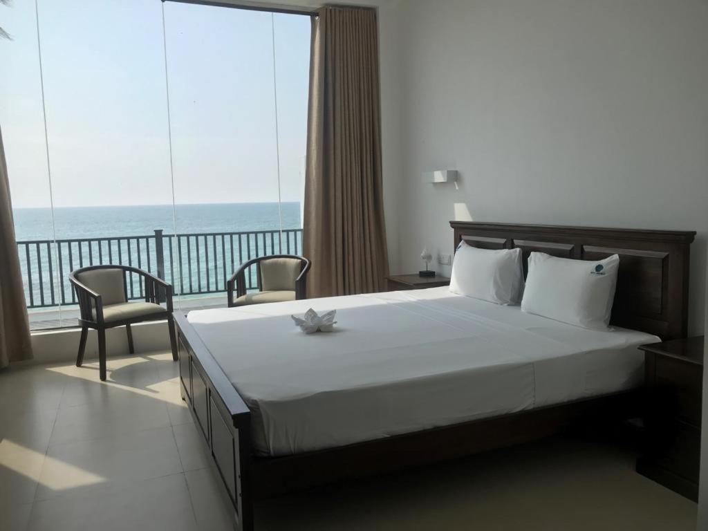 White Sand Villa - Beach front view 2